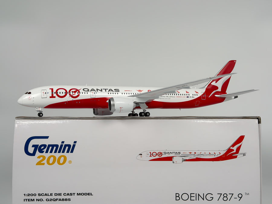 Qantas Airways Boeing 787-9 1:200 Gemini Jets VH-ZNJ (G2QFA885)