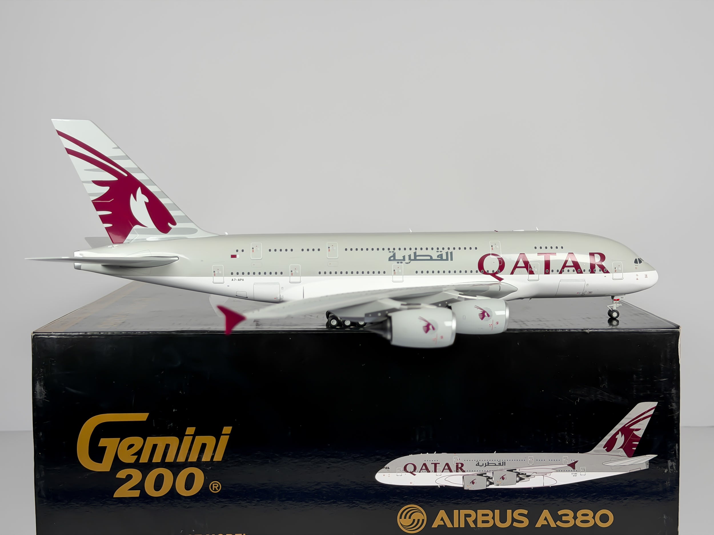 Qatar Airways Airbus A380-800 1:200 Gemini Jets A7-APA (G2QTR425)