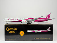 Qatar Airways Boeing 777-300ER 1:200 Gemini Jets A7-BEB (G2QTR972F) (Flaps Down Version)