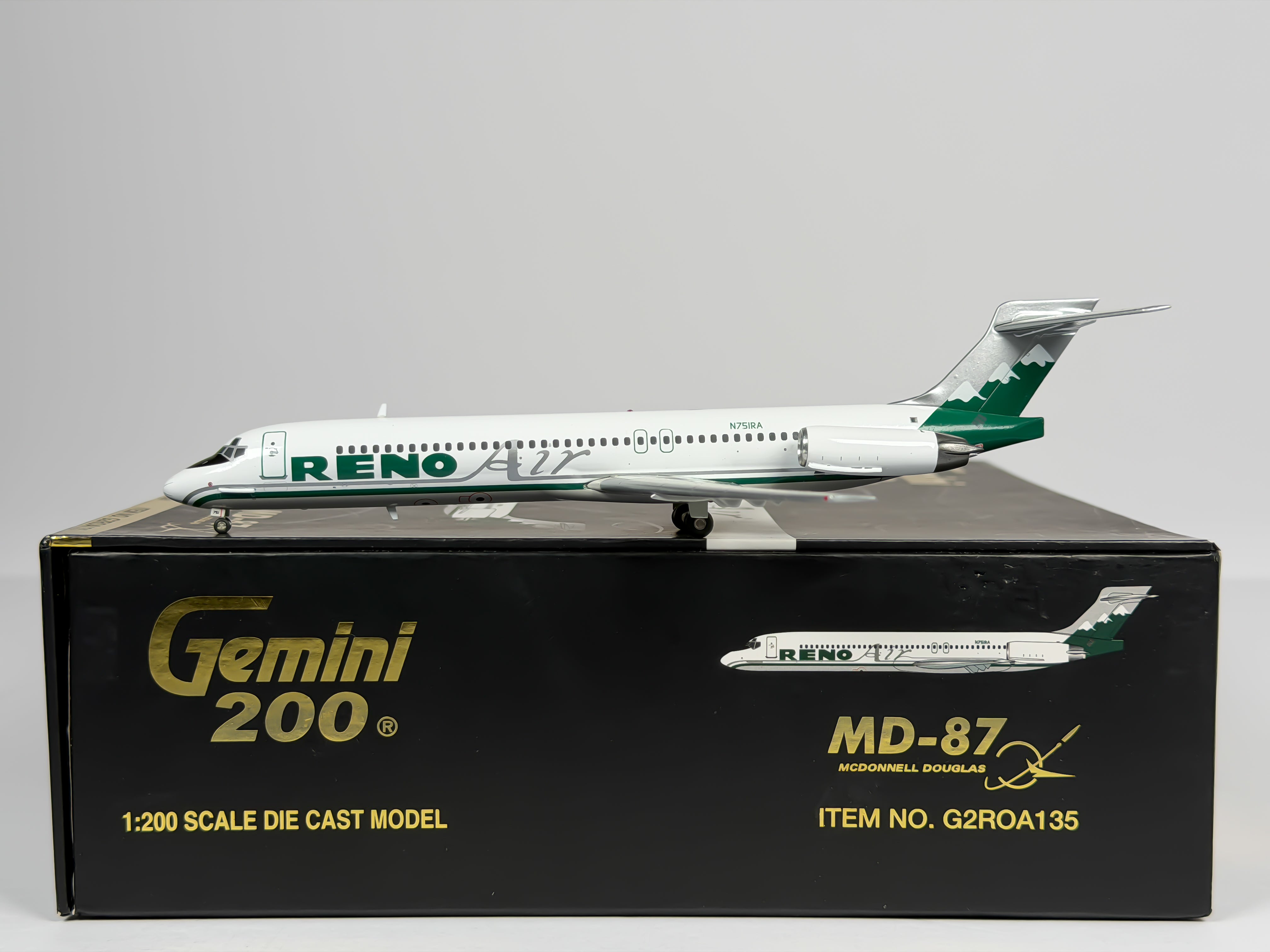 Reno Air McDonnell Douglas MD-87 1:200 Gemini Jets N751RA (G2ROA135)