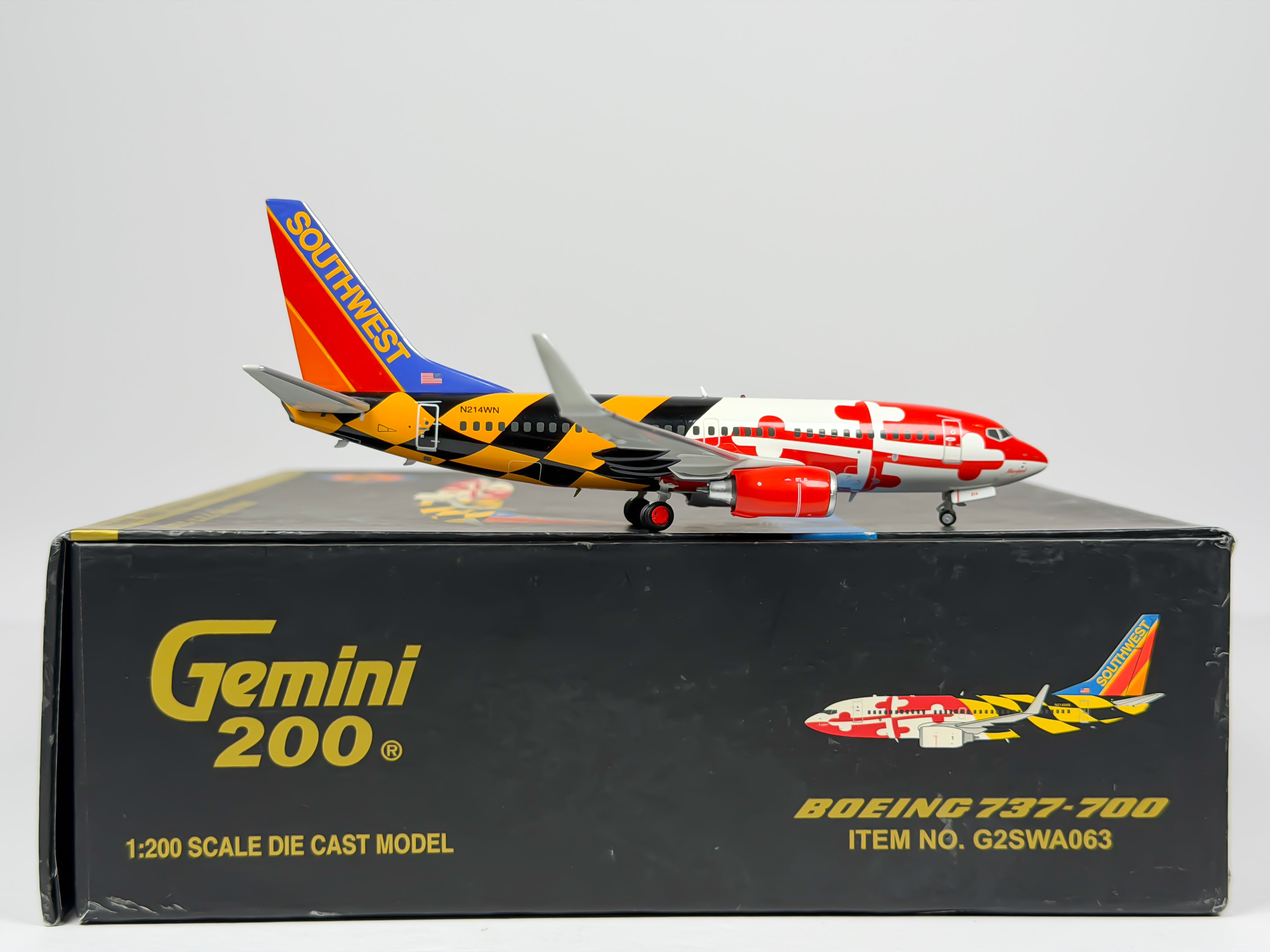 Southwest Airlines Boeing 737-700 1:200 Gemini Jets N214WN (G2SWA063)