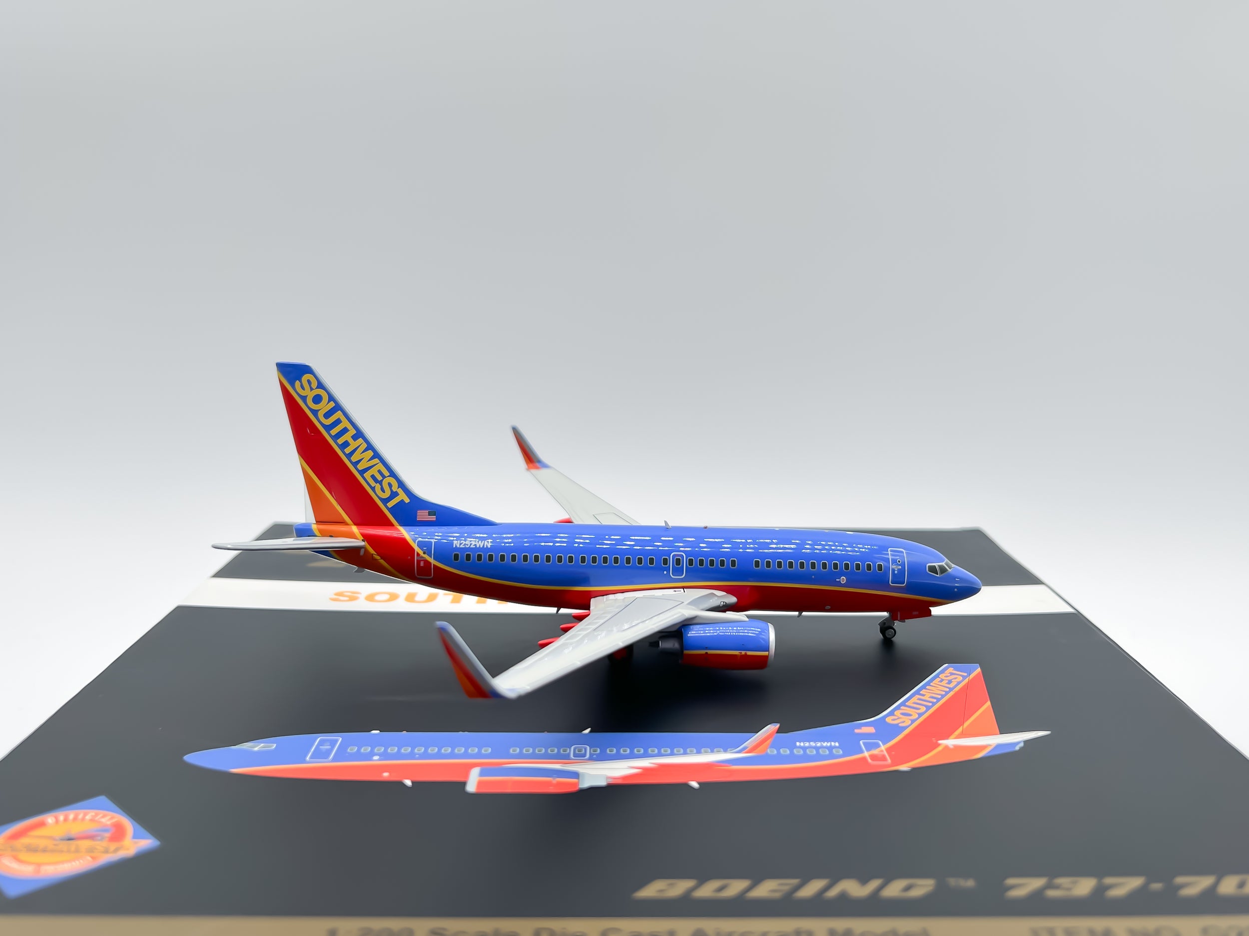 Southwest Airlines Boeing 737-700 1:200 Gemini Jets N252WN (G2SWA187)