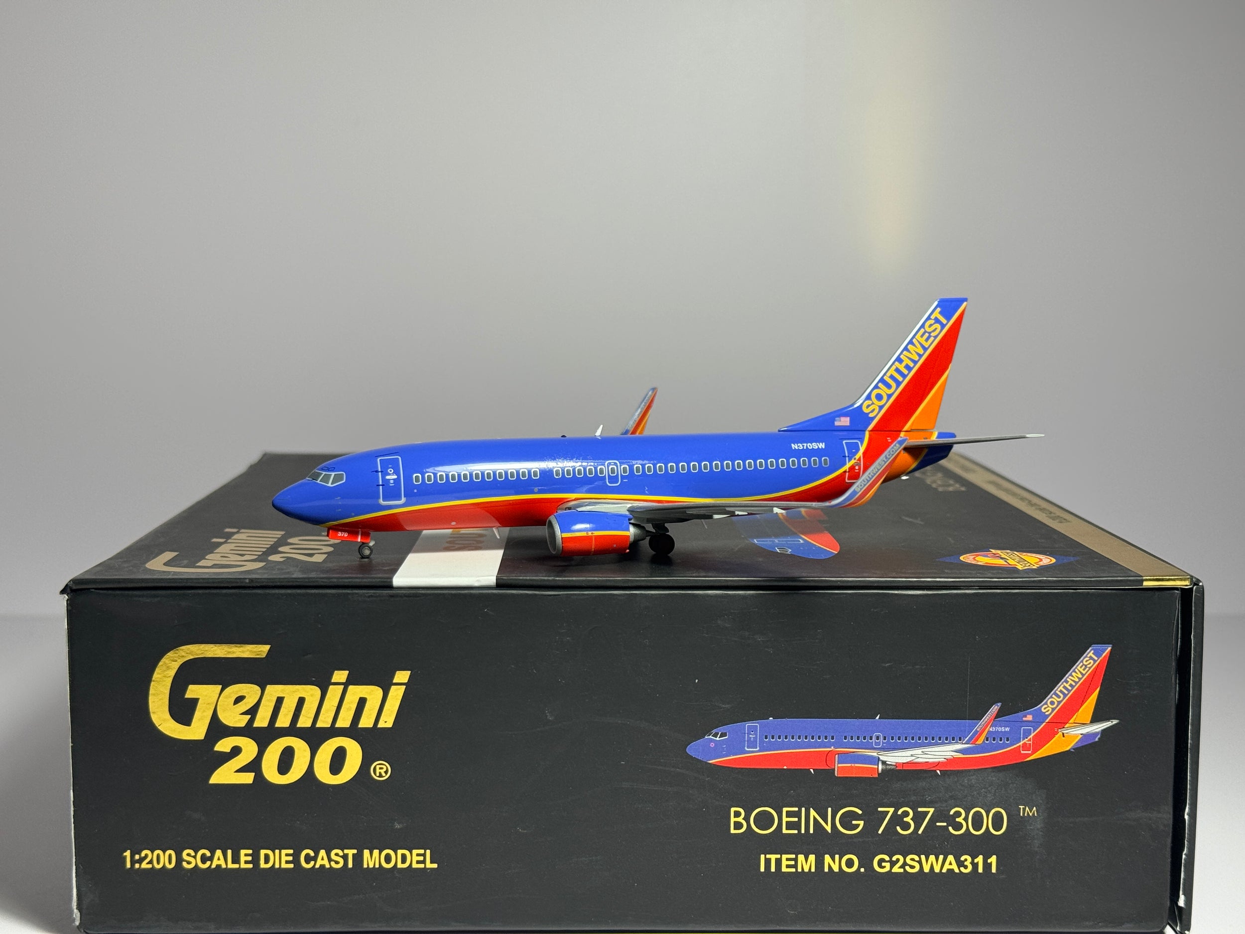 Gemini Jets 1:200 Southwest Boeing 737-300 N370SW Canyon Blue G2SWA311