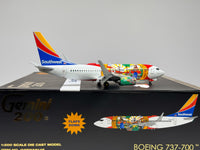 Southwest Airlines Boeing 737-700 1:200 Gemini Jets N945WN (G2SWA914F) (Flaps Down Version)