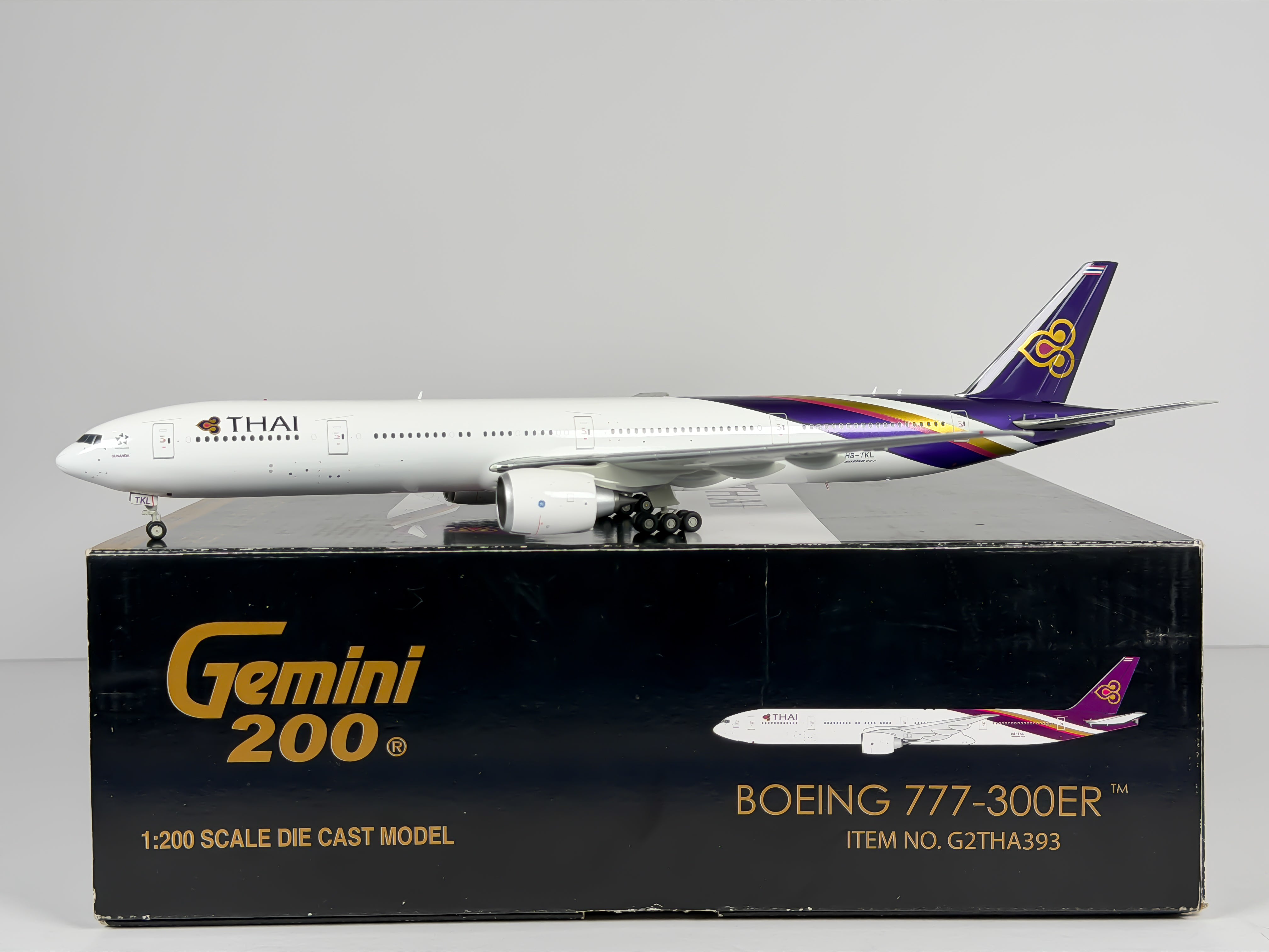 Thai Airways Boeing 777-300ER 1:200 Gemini Jets HS-TKL (G2THA393)
