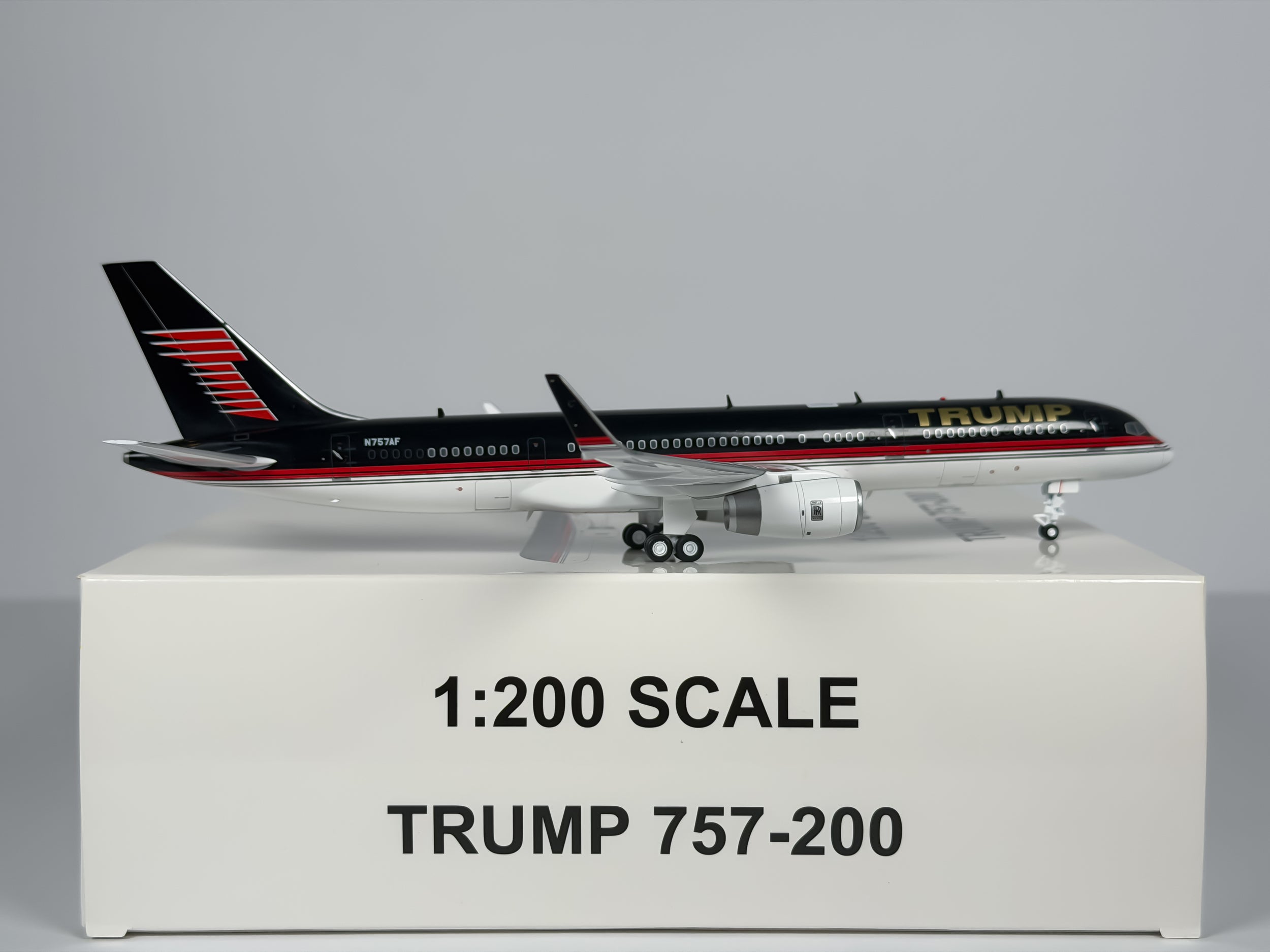 The Trump Organization Boeing 757-200 1:200 Gemini Jets N757AF (G2TRU645)