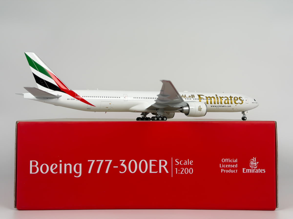 Emirates Boeing 777-300ER 1:200 Gemini Jets A6-EGR (G2UAE596)