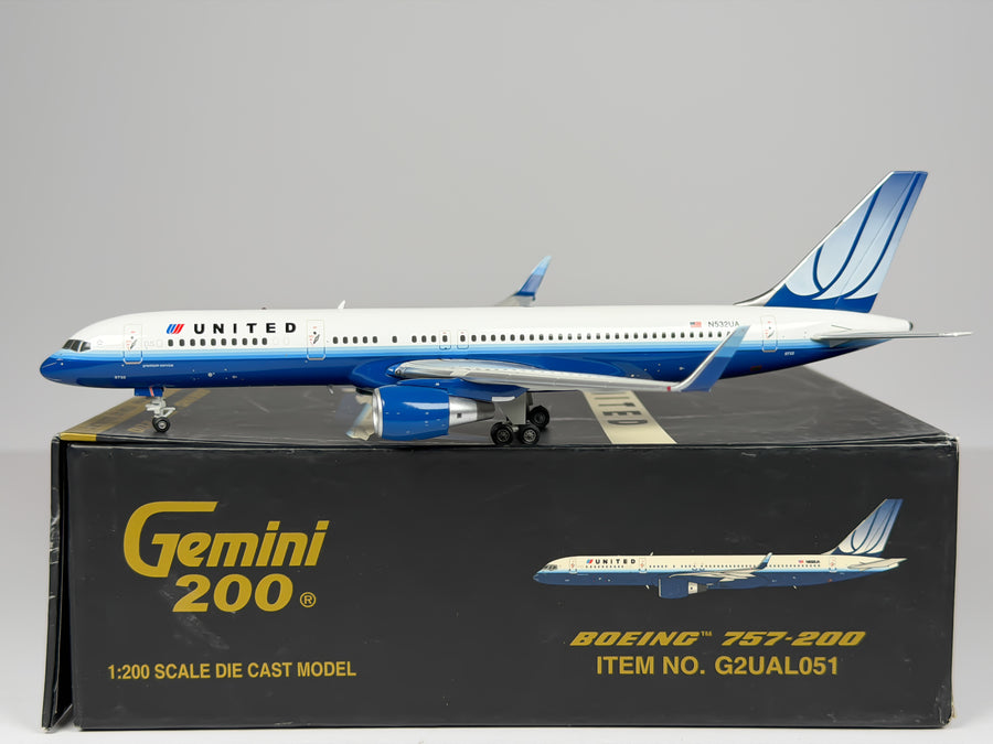 United Airlines Boeing 757-200 1:200 Gemini Jets N532UA (G2UAL051)