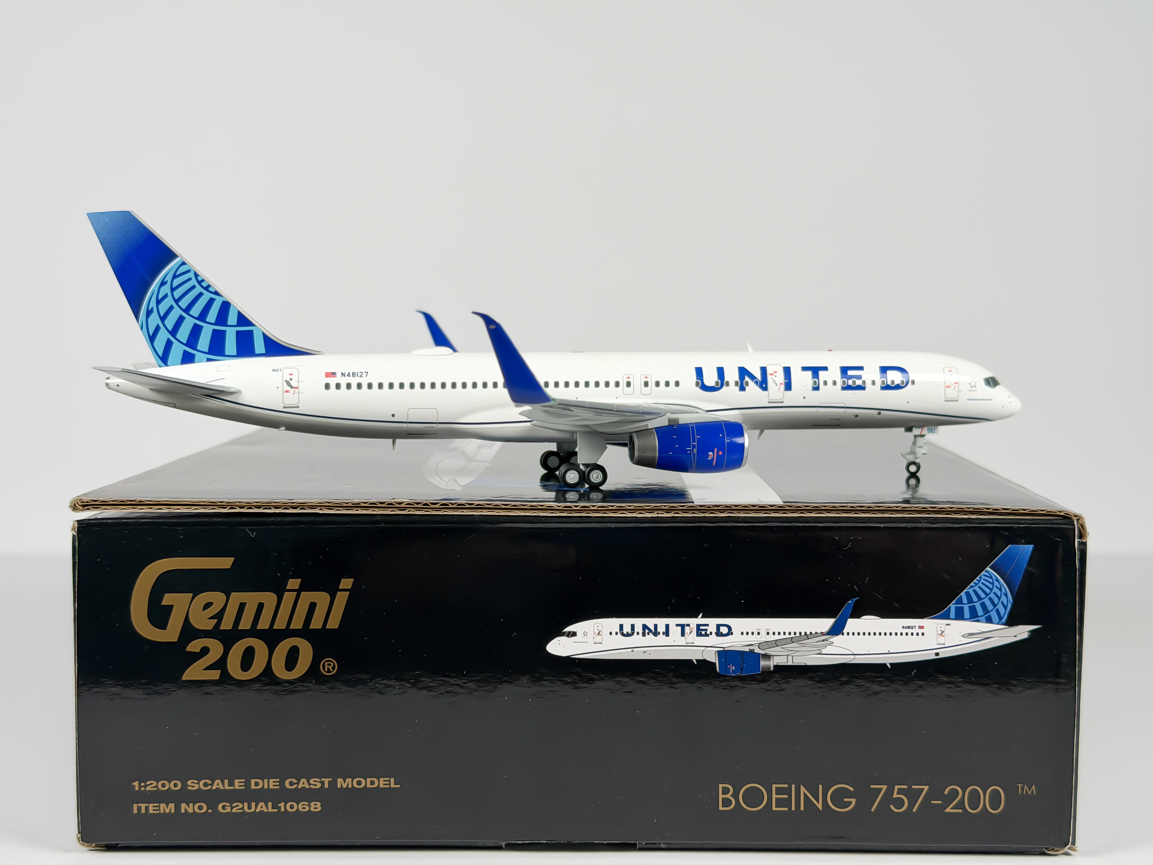 United Airlines Boeing 757-200 1:200 Gemini Jets N48127 (G2UAL1068)