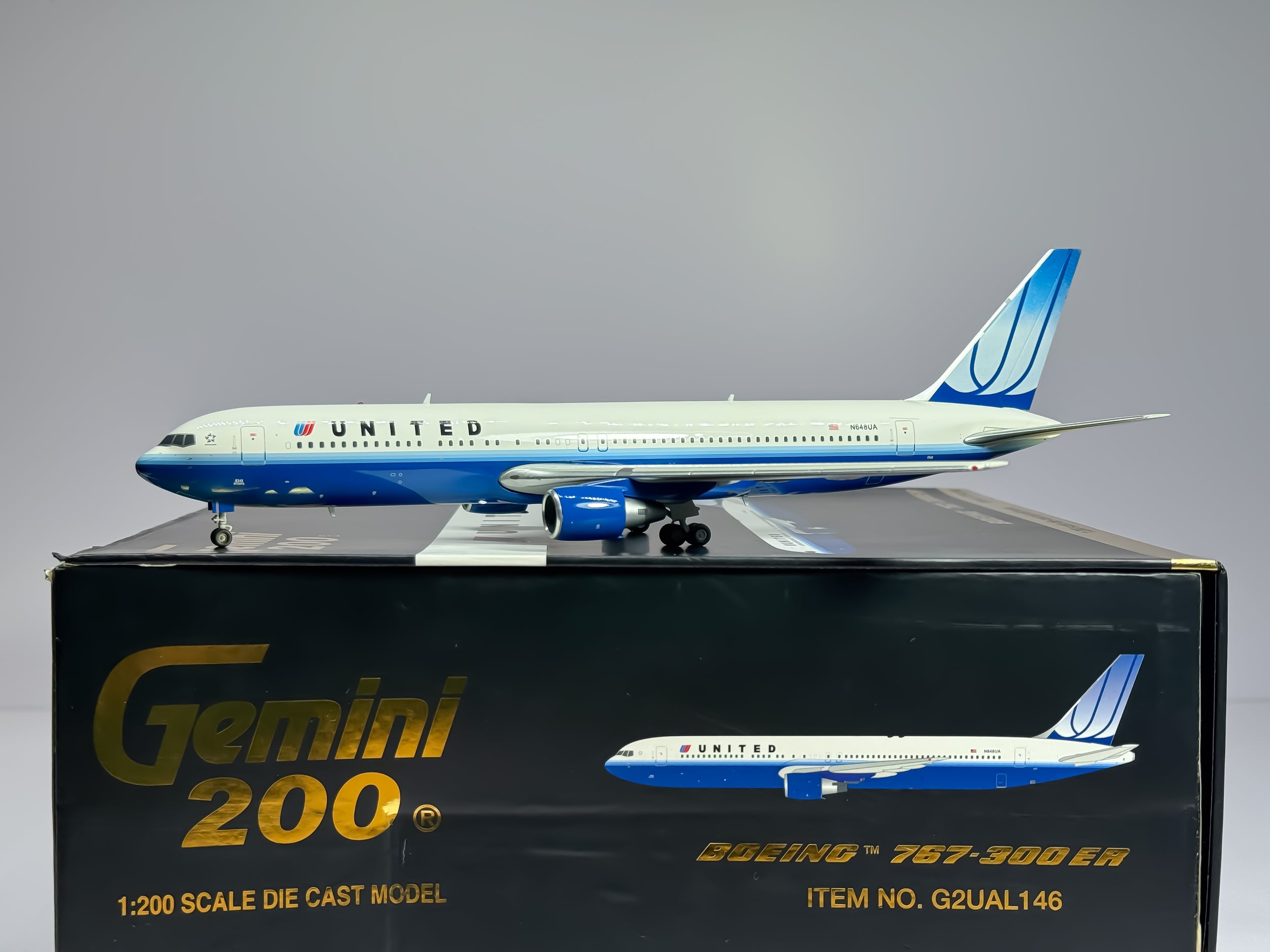 United Airlines Boeing 767-300 1:200 Gemini Jets N648UA (G2UAL146)