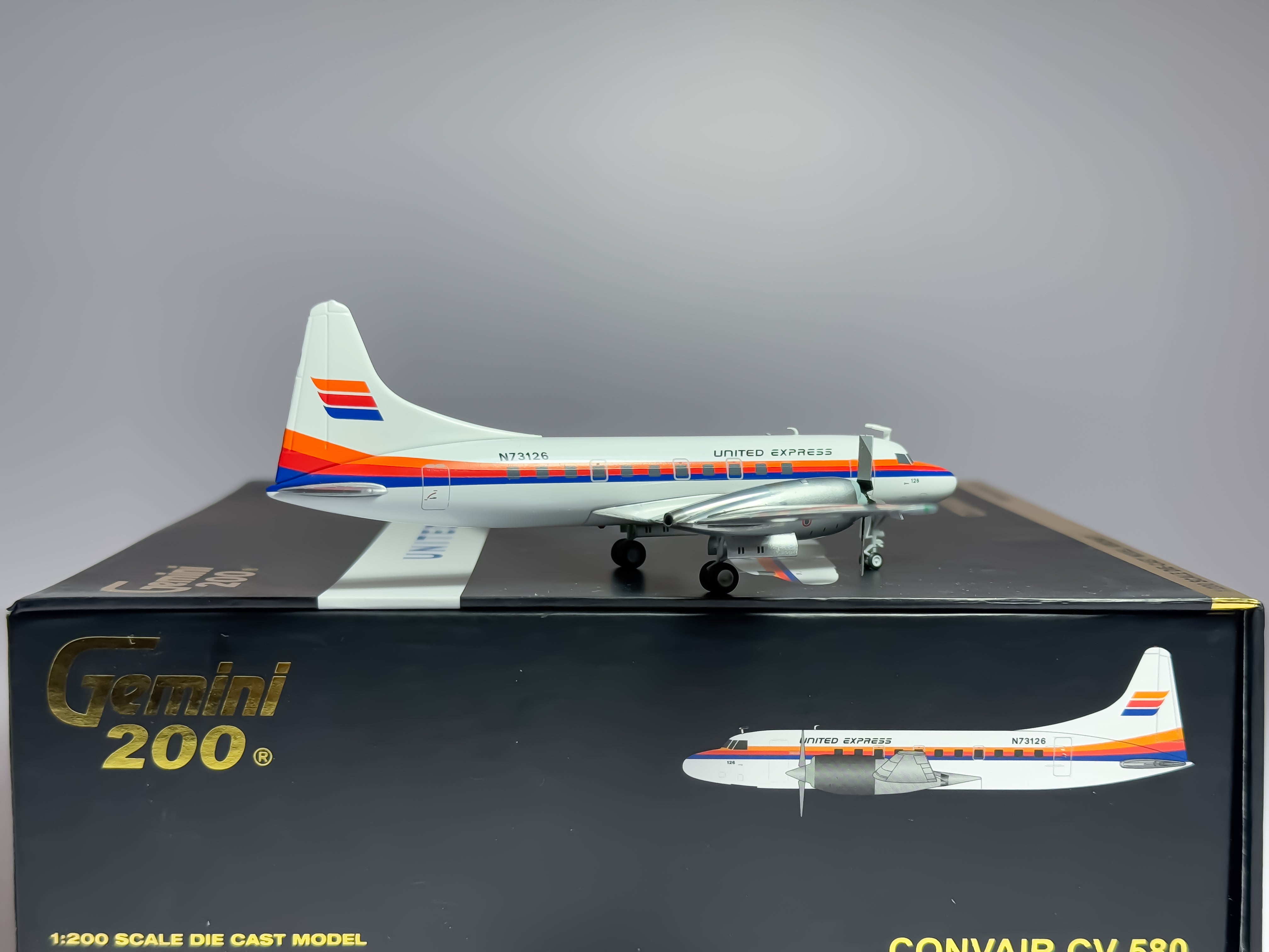 United Express Convair CV-580 1:200 Gemini Jets N73126 (G2UAL318)
