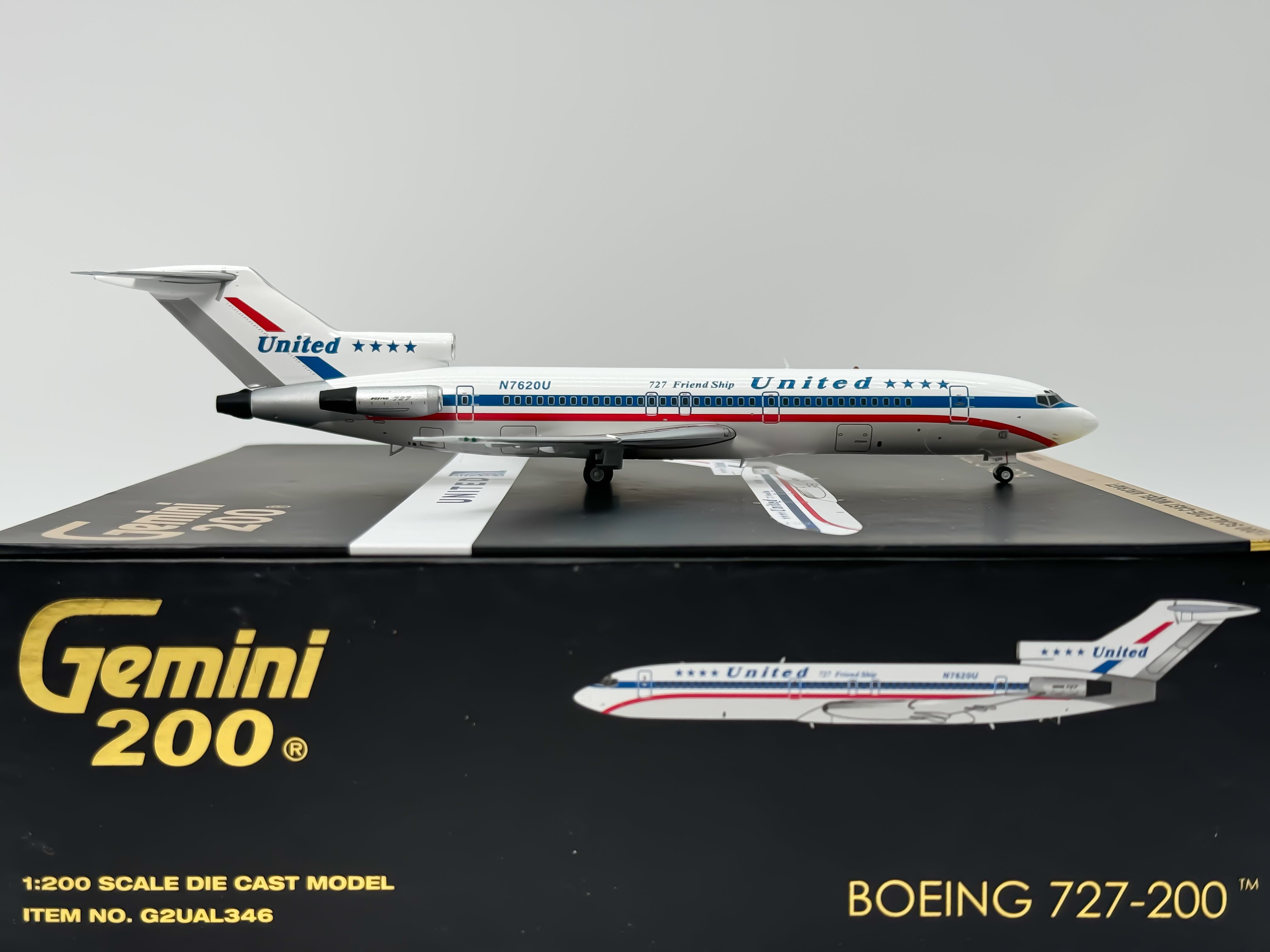 United Airlines Boeing 727-200 1:200 Gemini Jets N7620U (G2UAL346)
