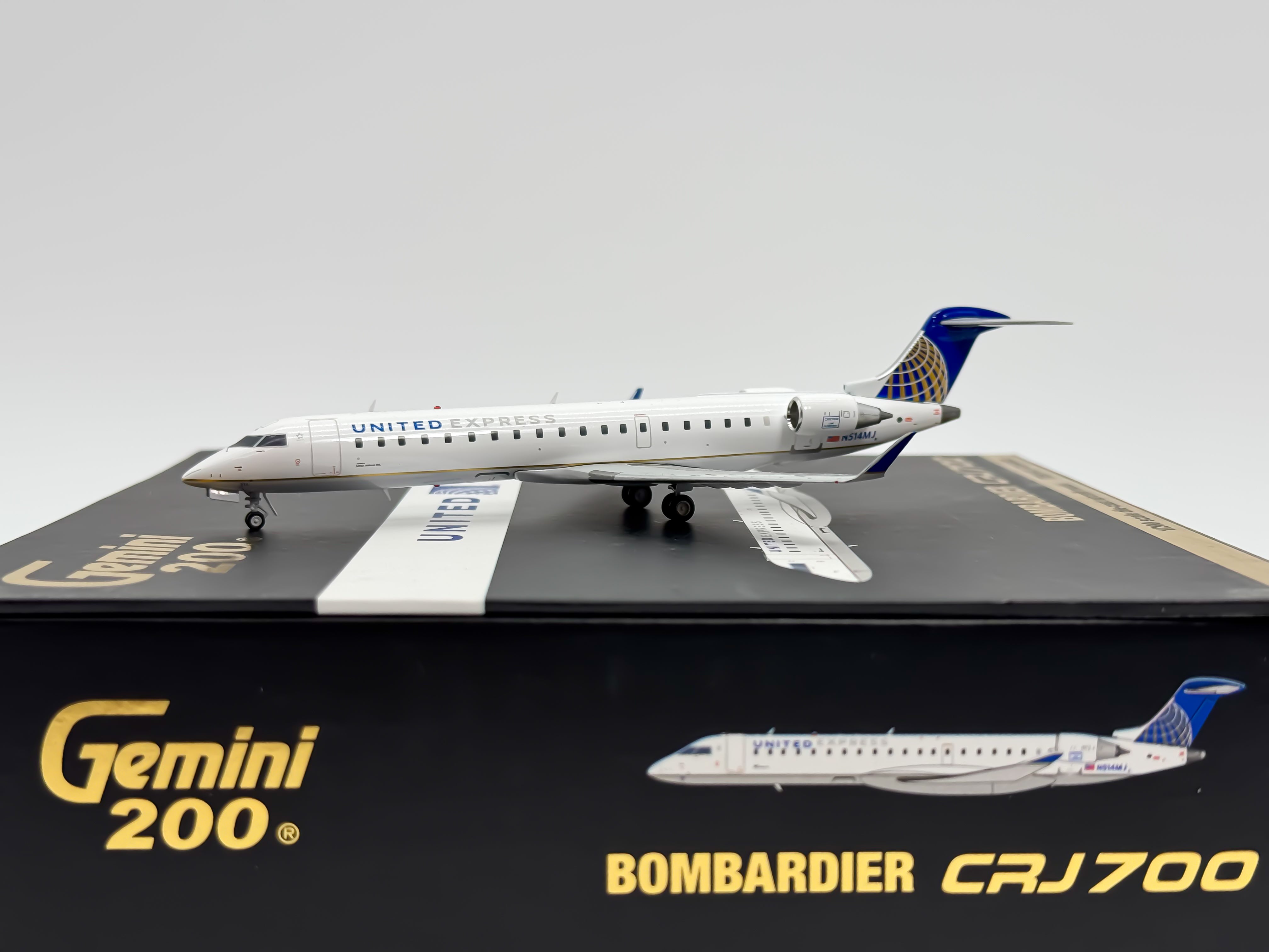 United Express Bombardier CRJ700 1:200 Gemini Jets N514MJ (G2UAL402)