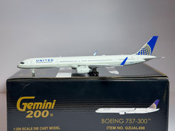 United Airlines Boeing 757-300 1:200 Gemini Jets N75858 (G2UAL498)