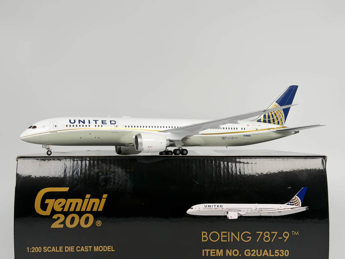 United Airlines Boeing 787-9 1:200 Gemini Jets N38950 (G2UAL530)