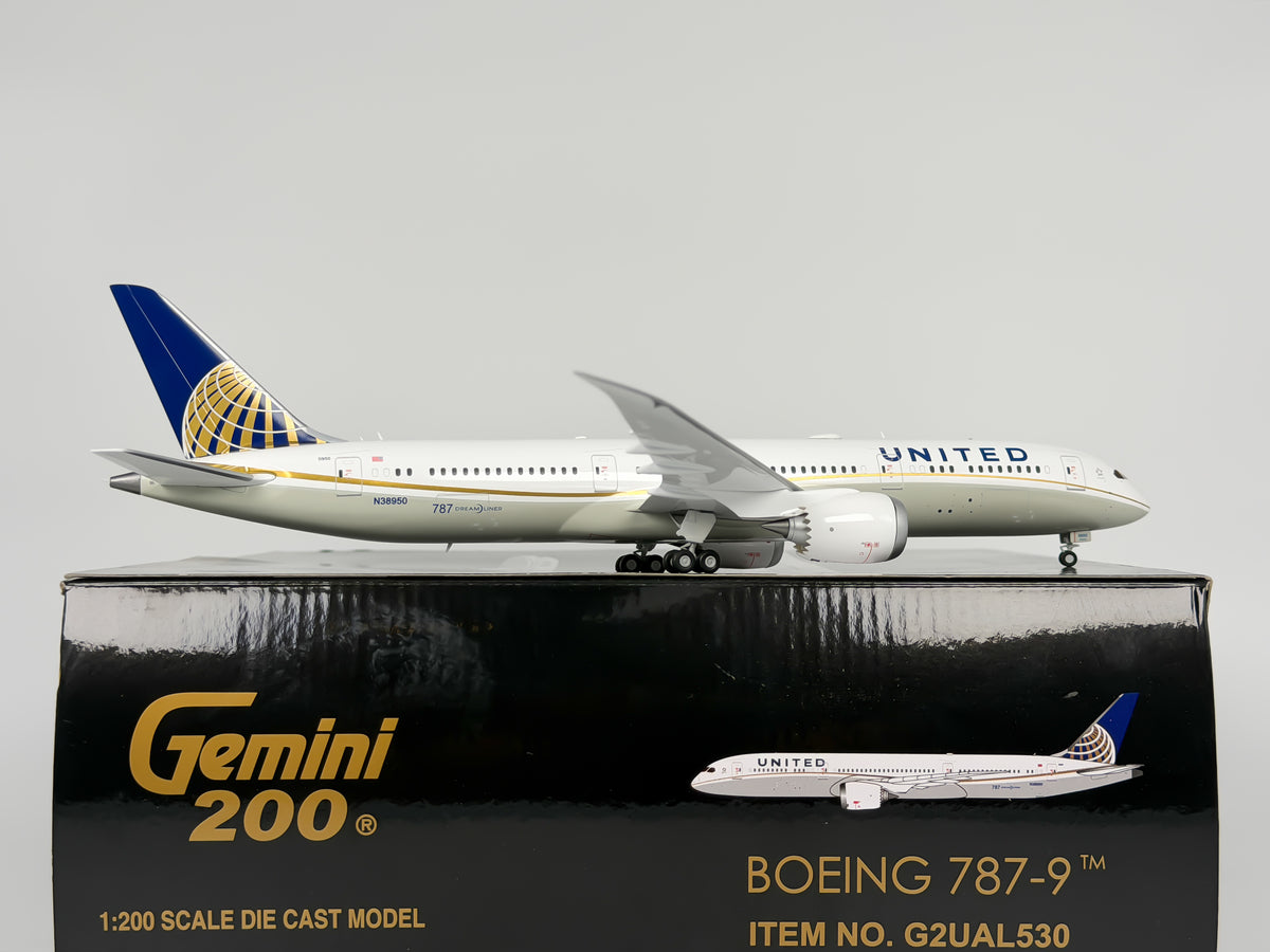 United Airlines Boeing 787-9 1:200 Gemini Jets N38950 (G2UAL530)