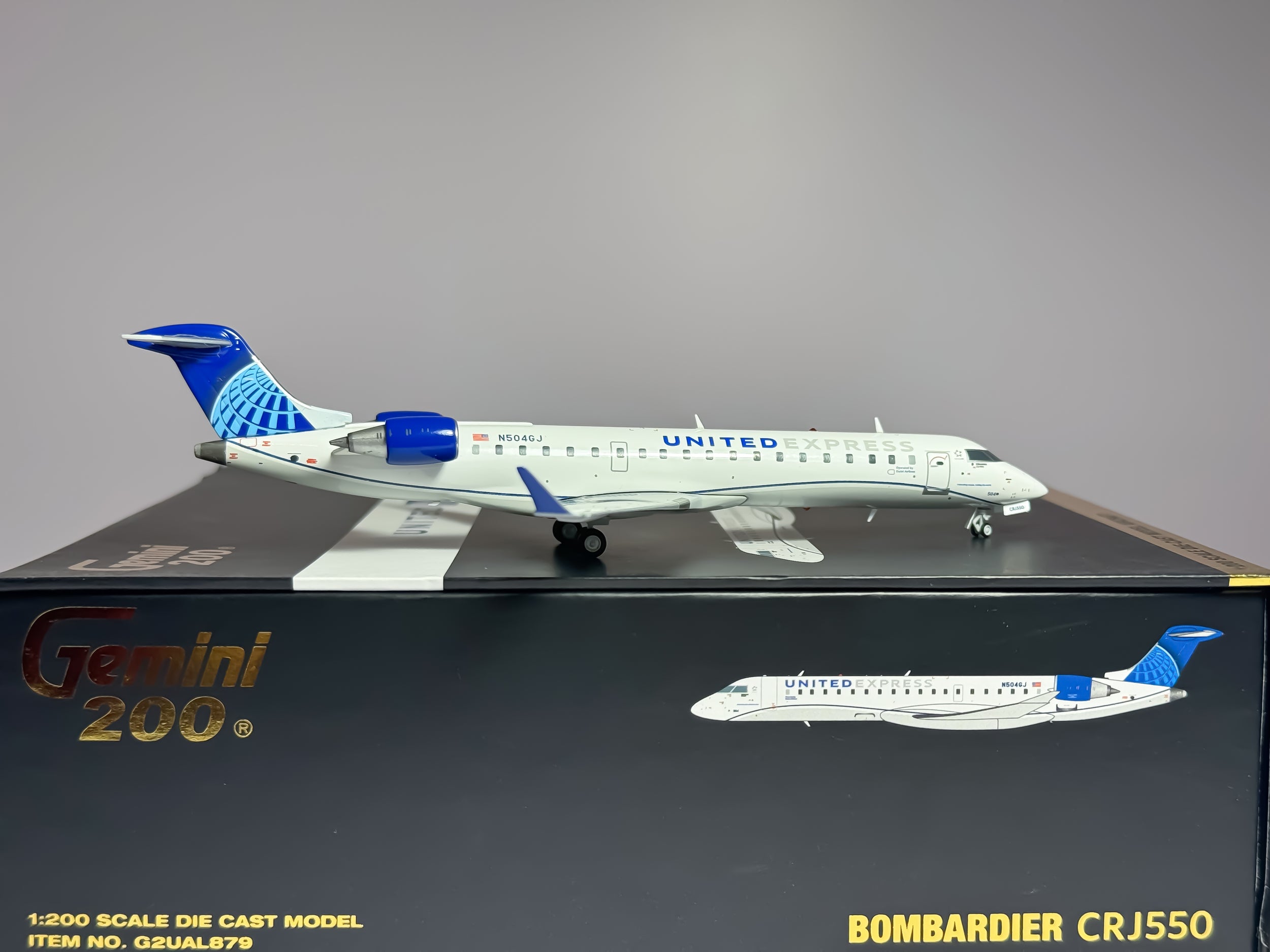 United Express Bombardier CRJ550 1:200 Gemini Jets N504GJ (G2UAL879)