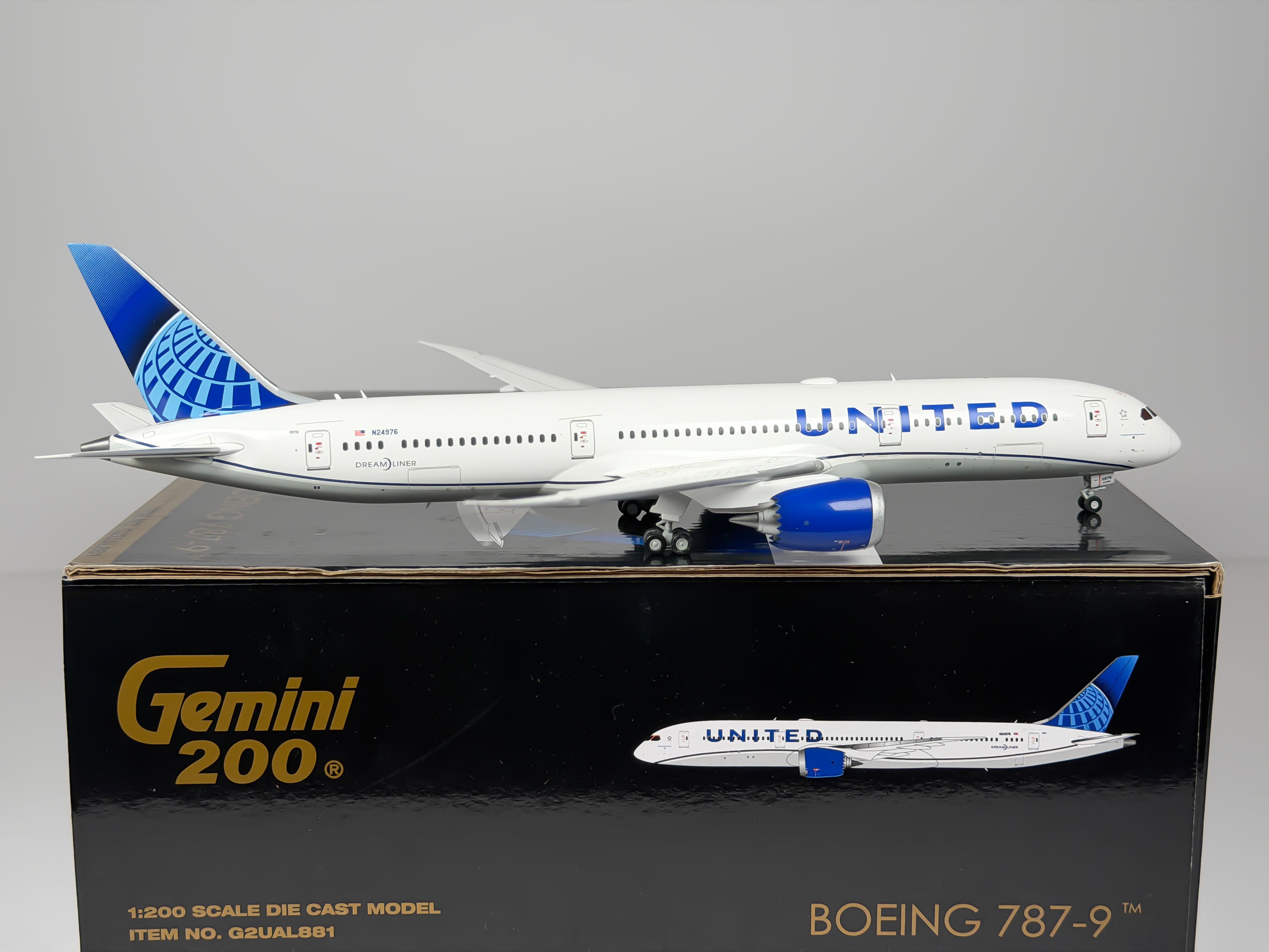 United Airlines Boeing 787-9 1:200 Gemini Jets N24976 (G2UAL881)