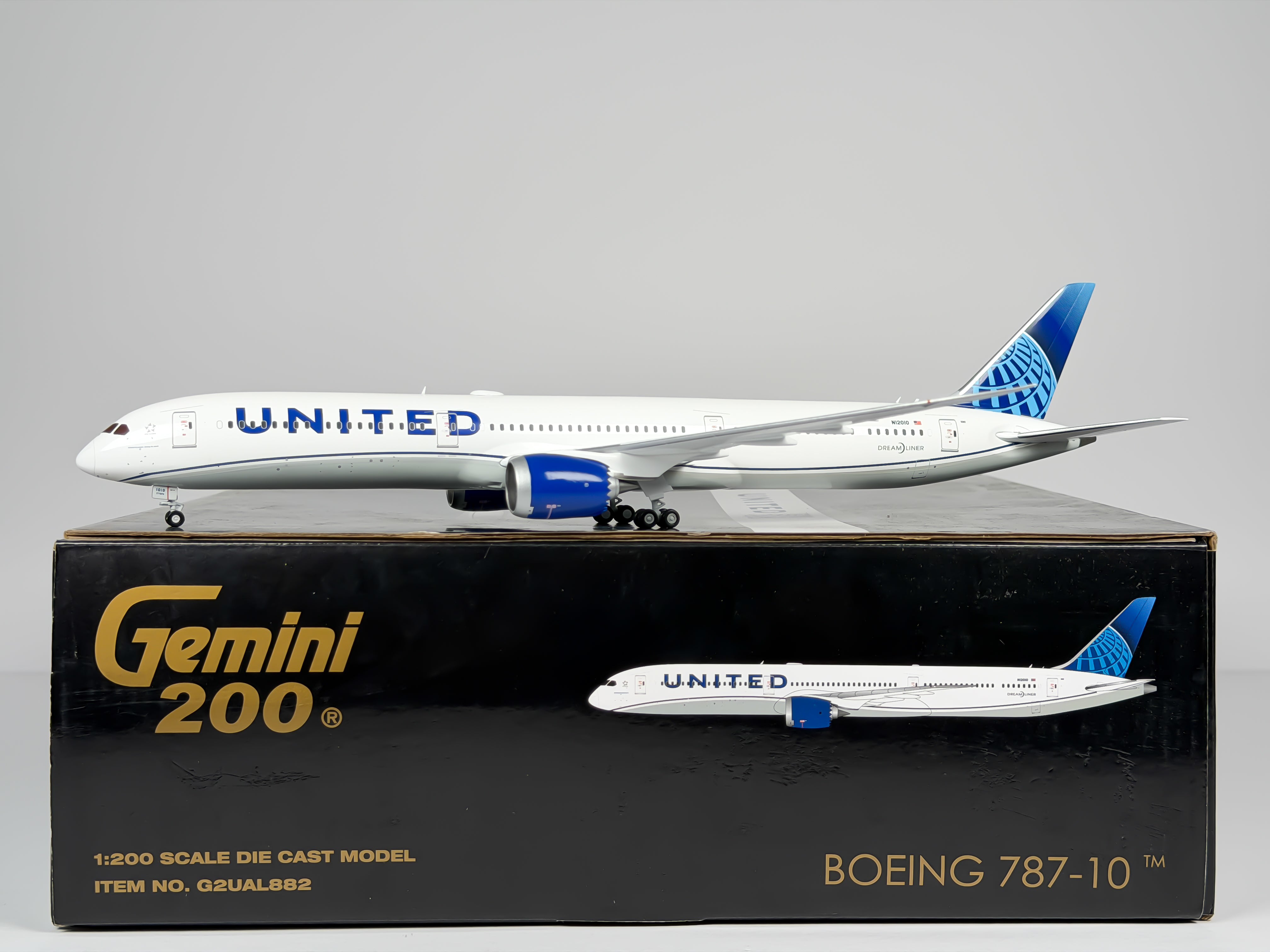 United Airlines Boeing 787-10 1:200 Gemini Jets N12010 (G2UAL882)
