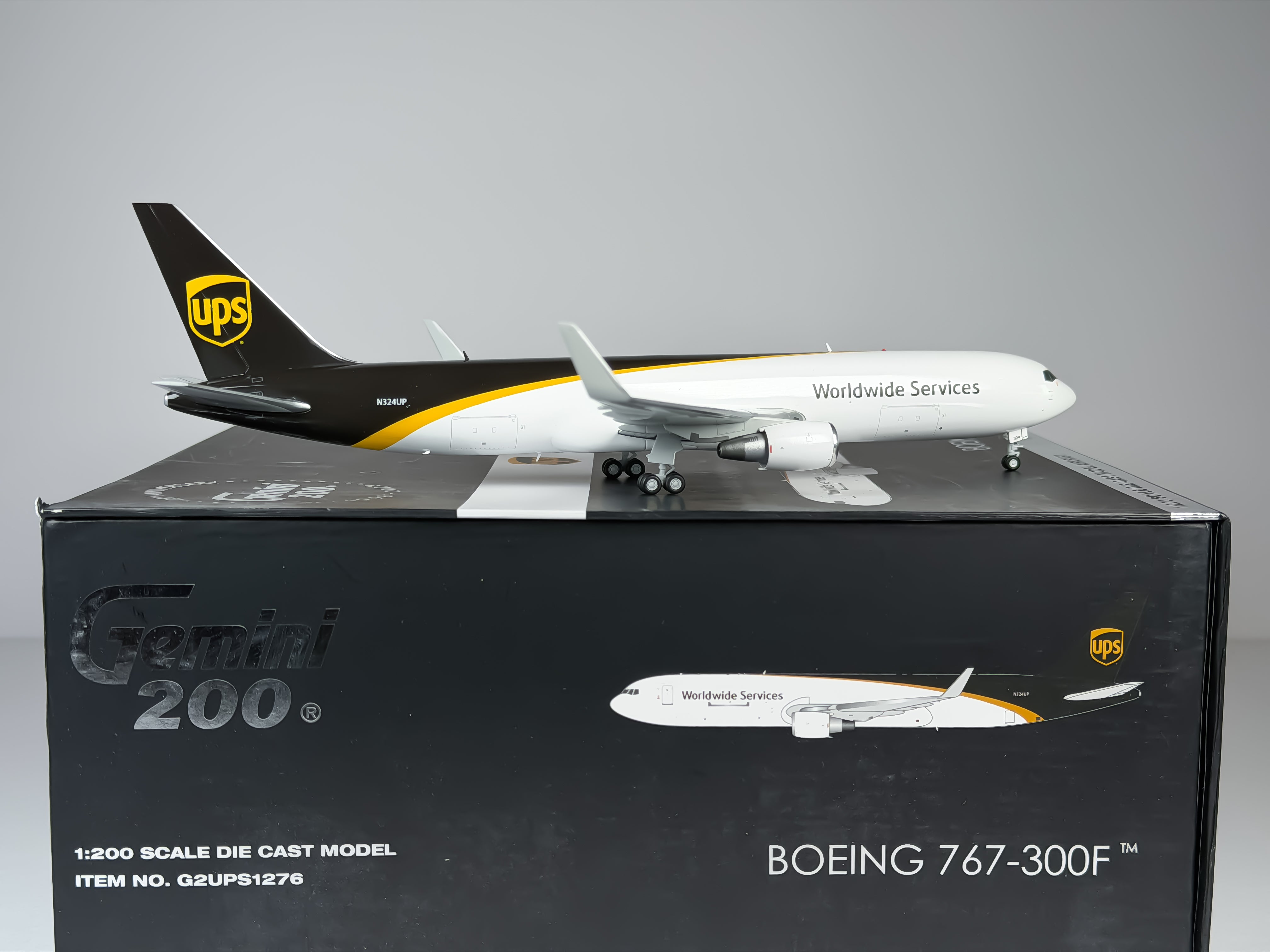 United Parcel Service (UPS) Boeing 767-300F 1:200 Gemini Jets N324UP (G2UPS1276)
