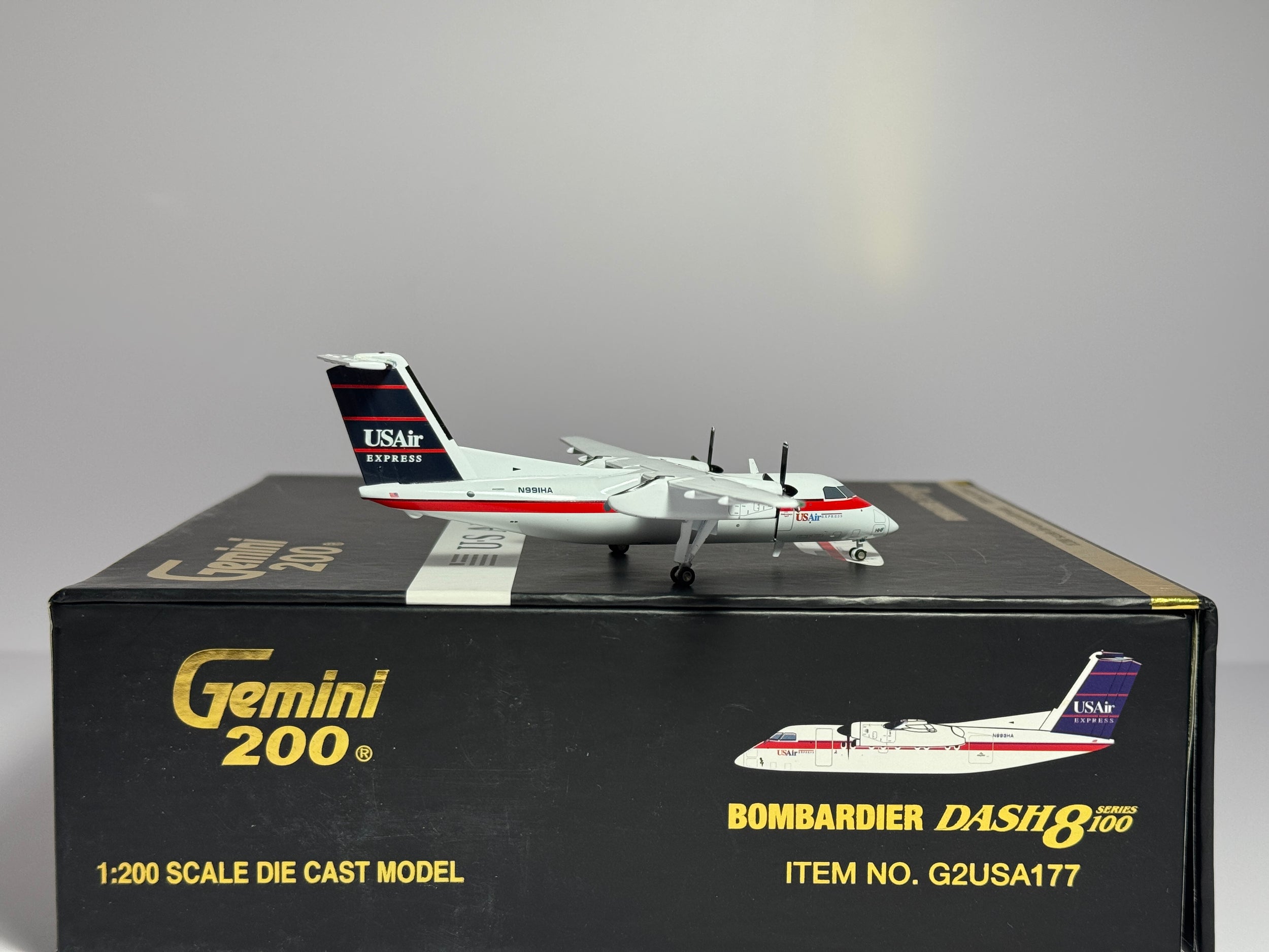 Gemini Jets 1:200 USAir Express De Havilland Q200 N993HA Piedmont G2USA177