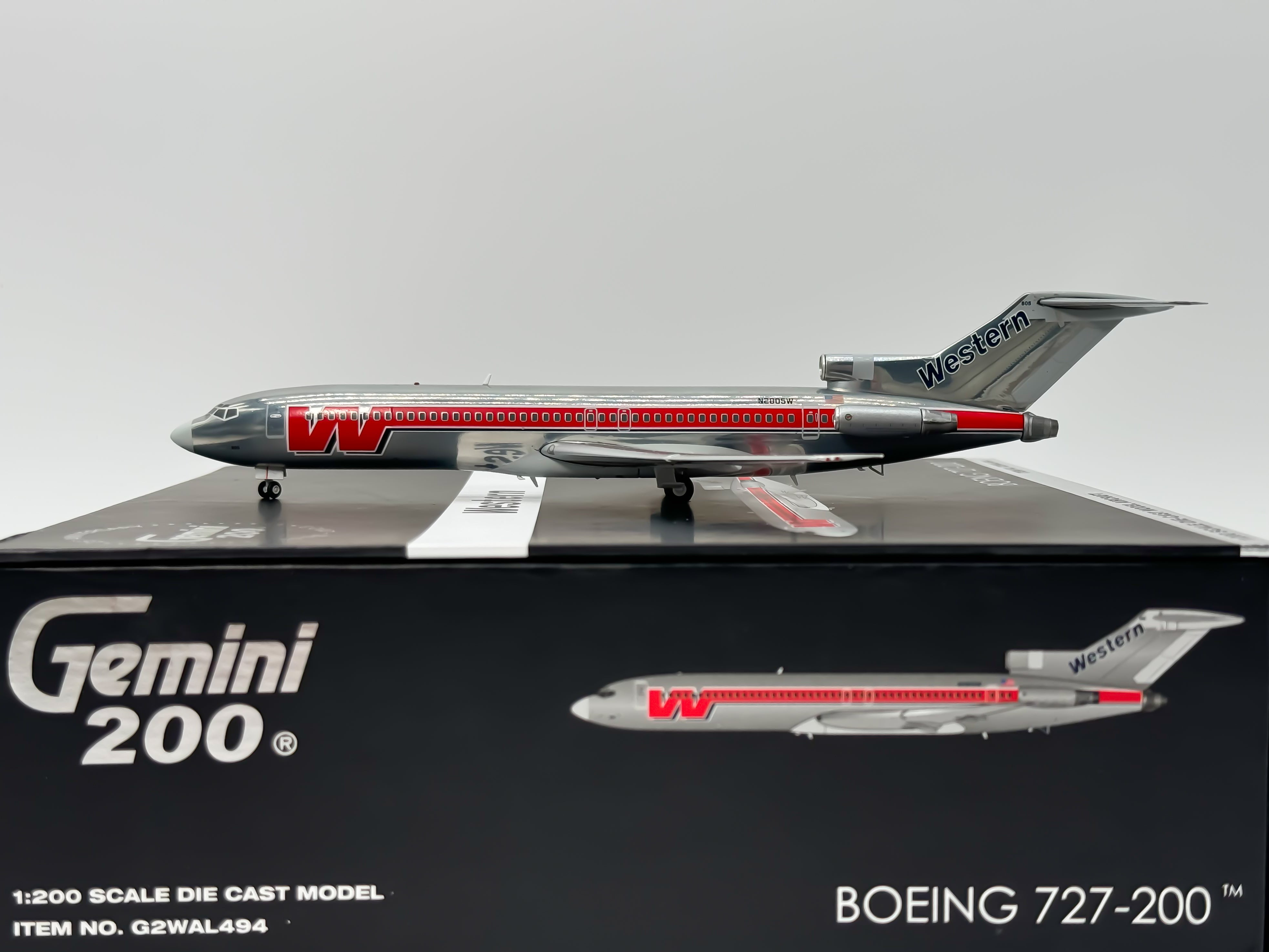 Western Airlines Boeing 727-200 1:200 Gemini Jets N2805W (G2WAL494)