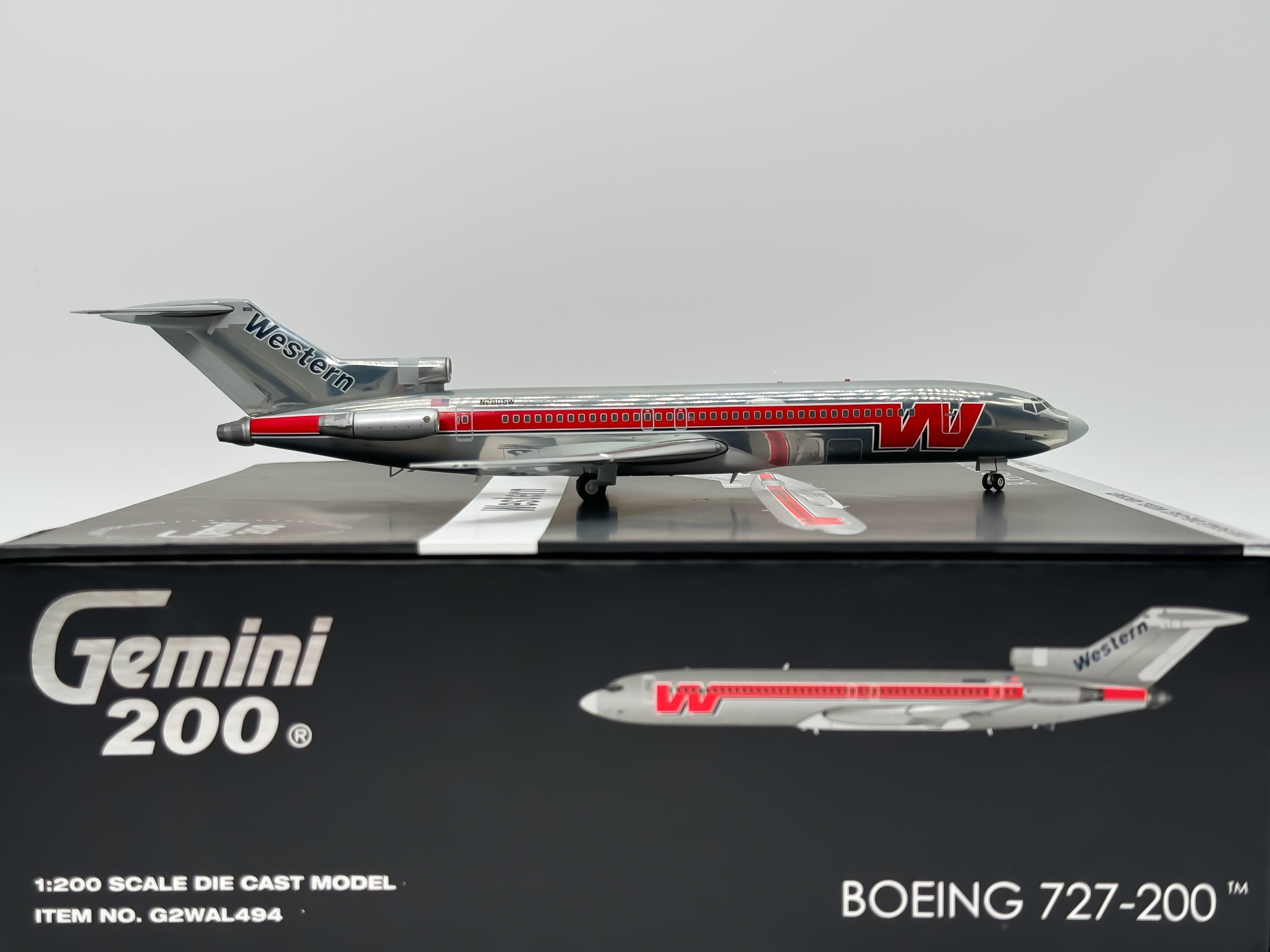 Western Airlines Boeing 727-200 1:200 Gemini Jets N2805W (G2WAL494)