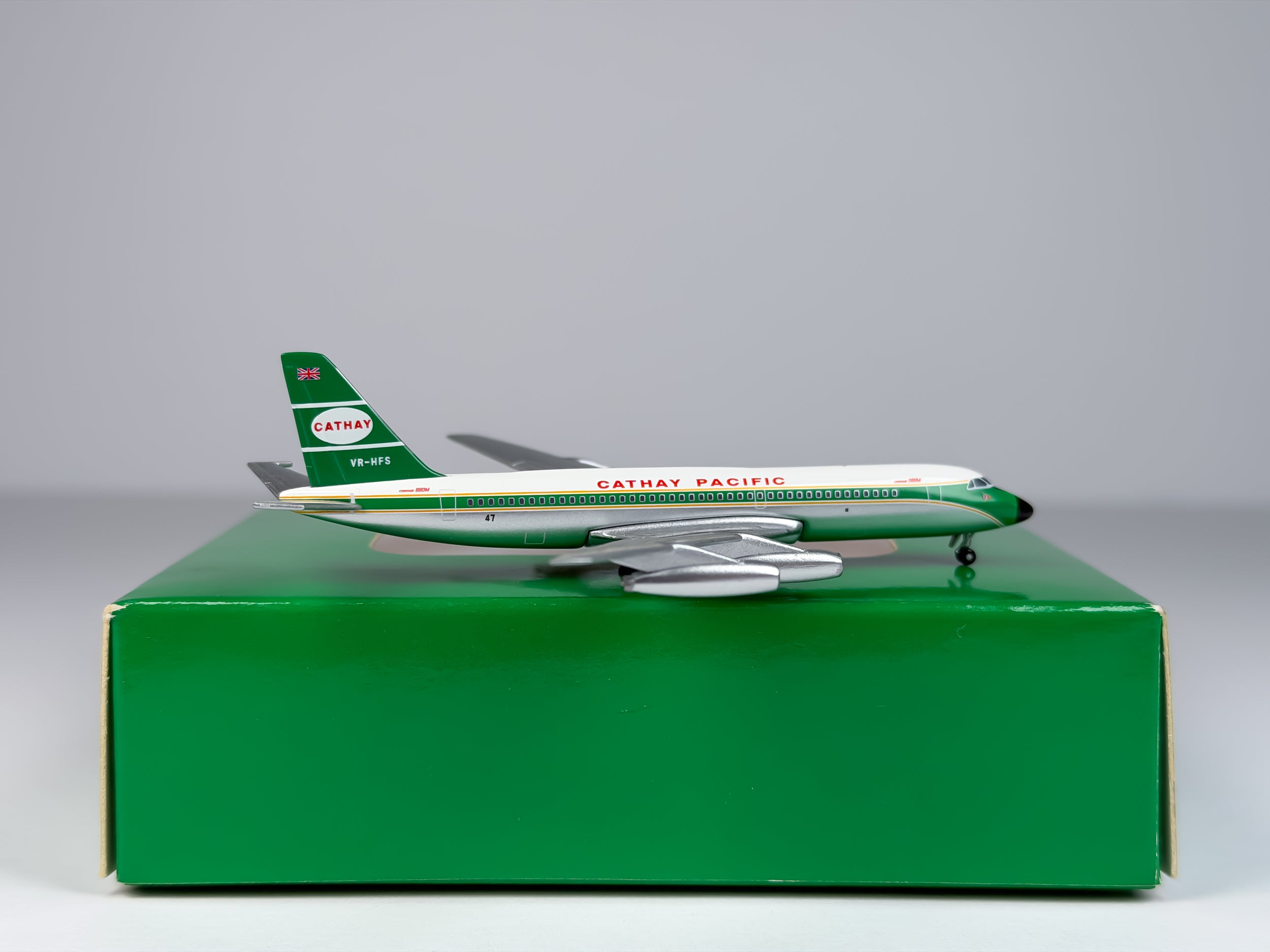 Cathay Pacific Convair CV-880 1:400 Aeroclassics VR-HFS (GFCPA002)