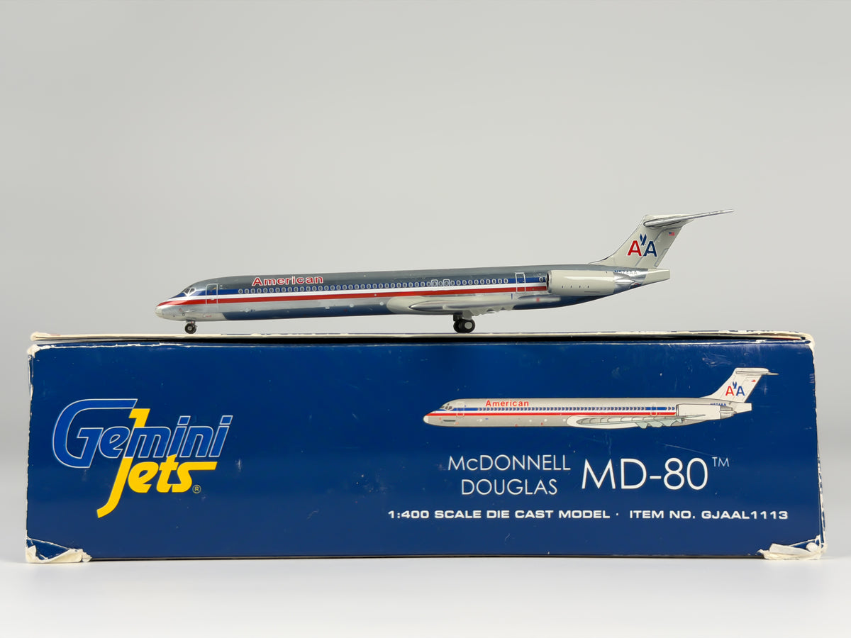 American Airlines McDonnell Douglas MD-82 1:400 Gemini Jets N574AA (GJAAL1113)
