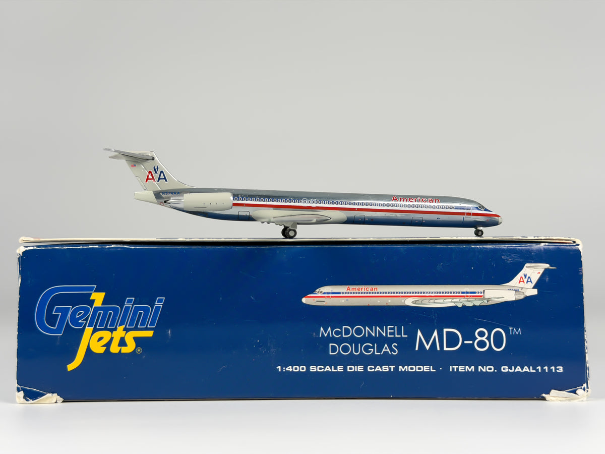 American Airlines McDonnell Douglas MD-82 1:400 Gemini Jets N574AA (GJAAL1113)