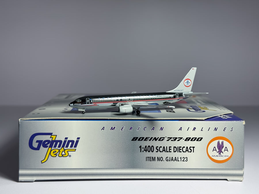 American Airlines Boeing 737-800 1:400 Gemini Jets N951AA (GJAAL123)
