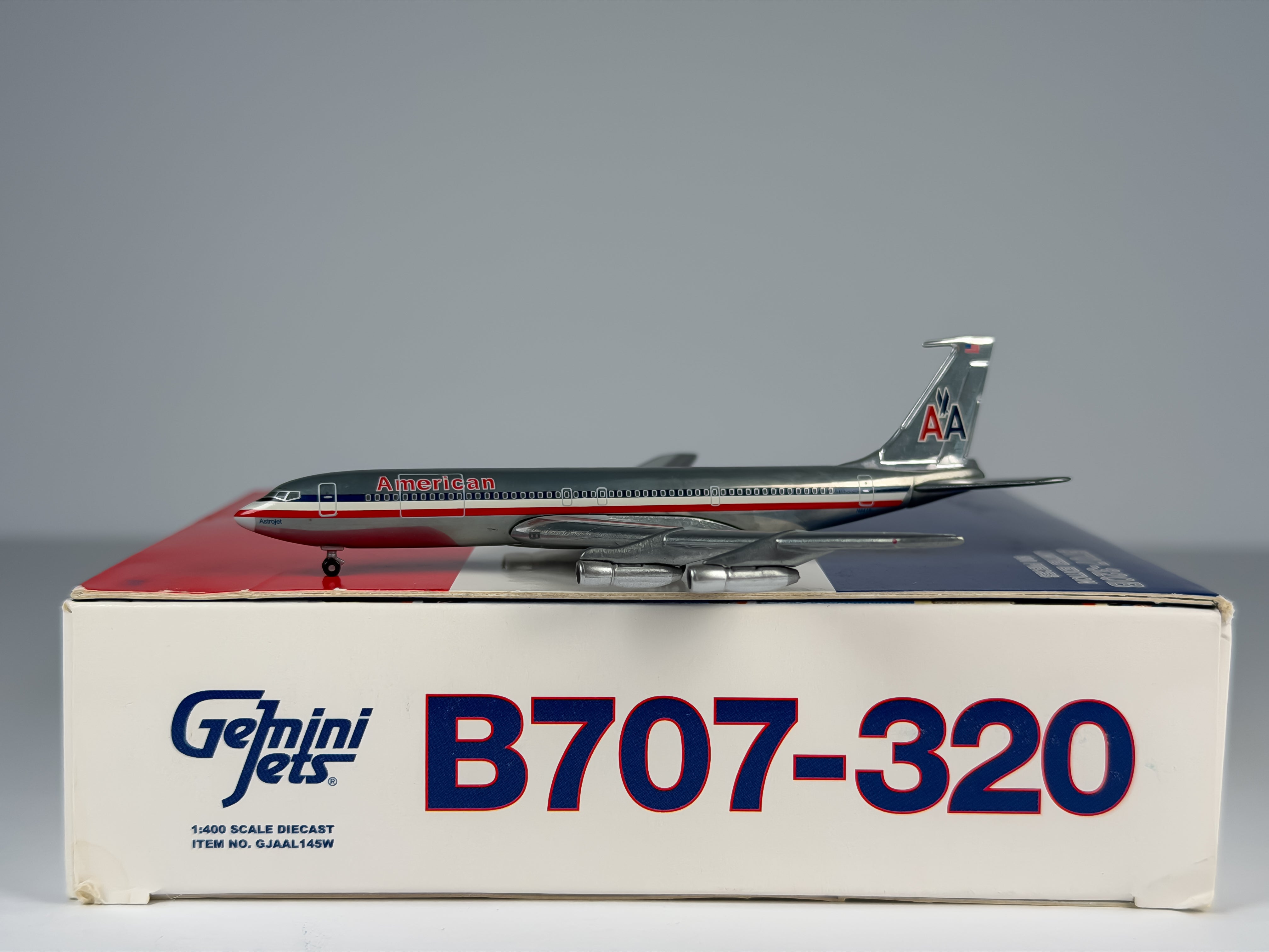 American Airlines Boeing 707-300 1:400 Gemini Jets N8415 (GJAAL145W)