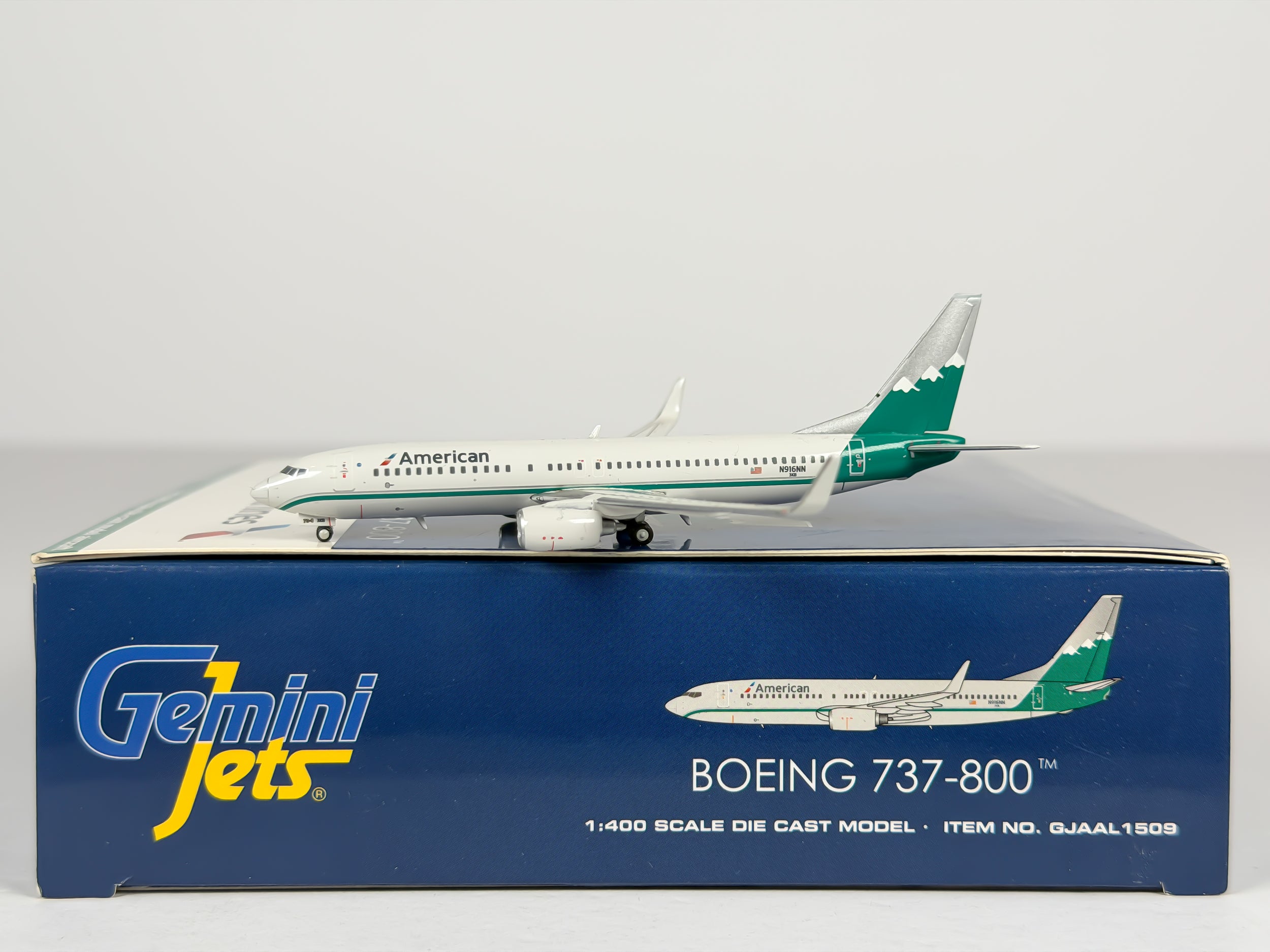American Airlines Boeing 737-800 1:400 Gemini Jets N916NN (GJAAL1509)