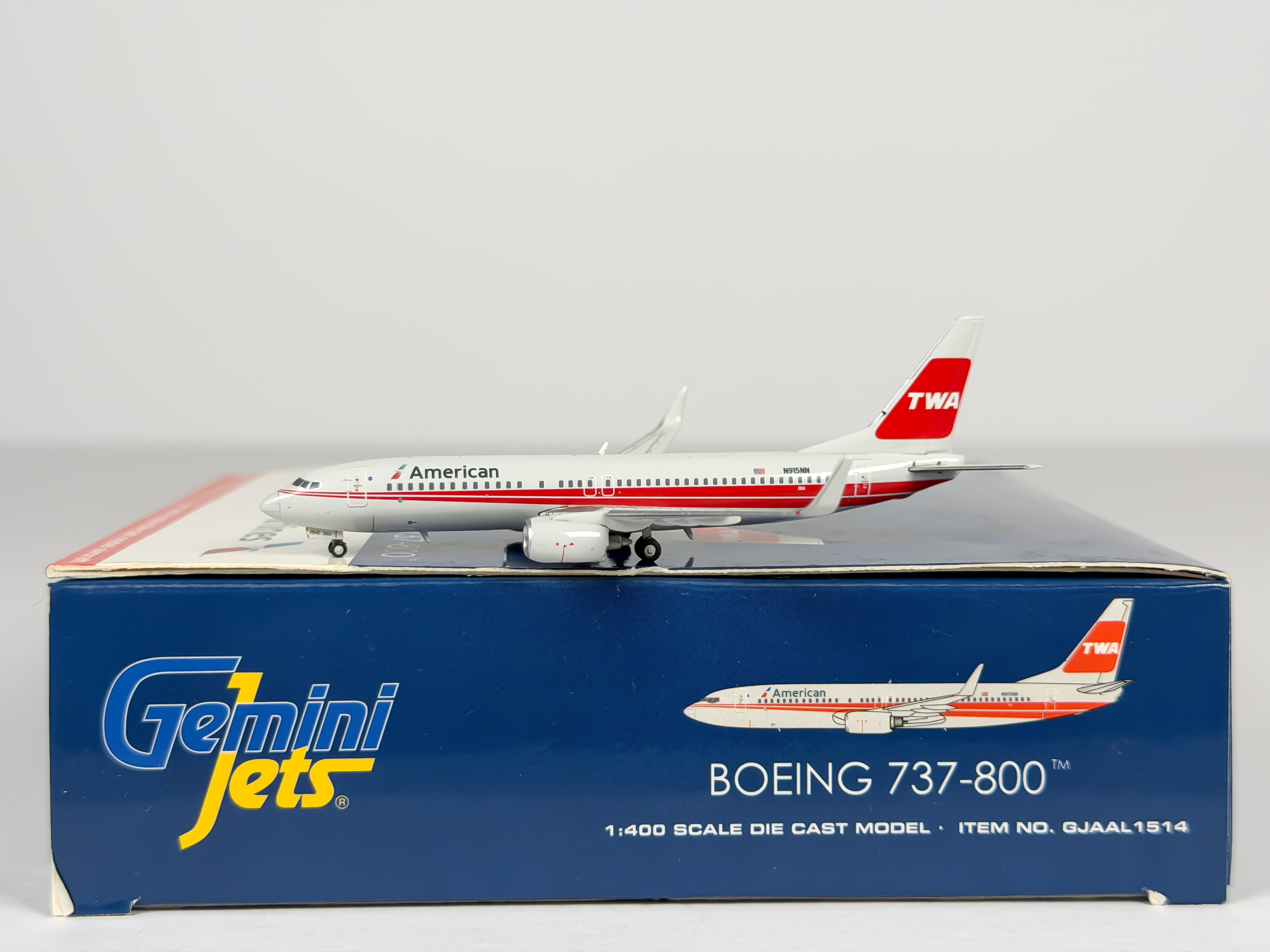 American Airlines Boeing 737-800 1:400 Gemini Jets N915NN (GJAAL1514)