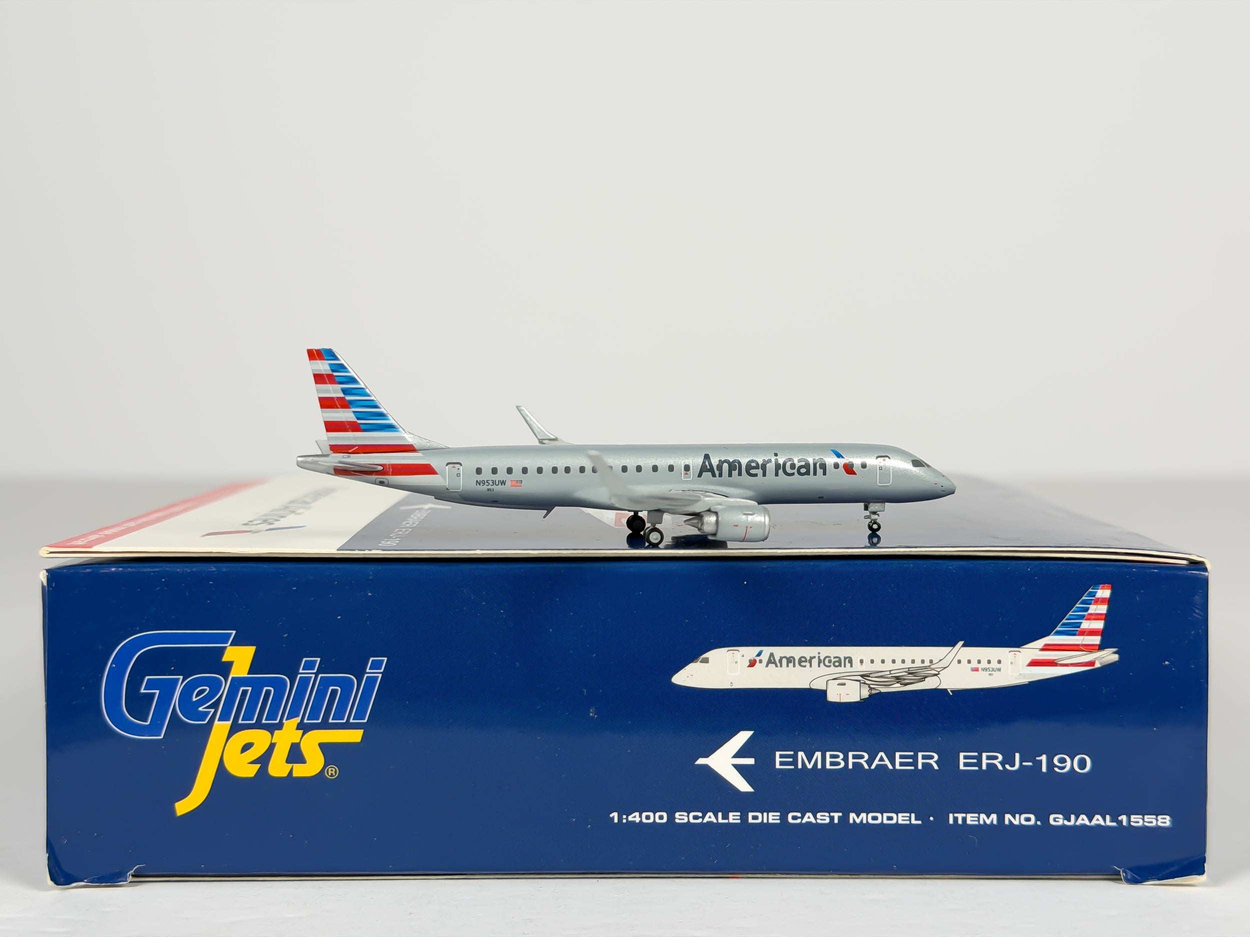 American Airlines Embraer E190 1:400 Gemini Jets N953UW (GJAAL1558)