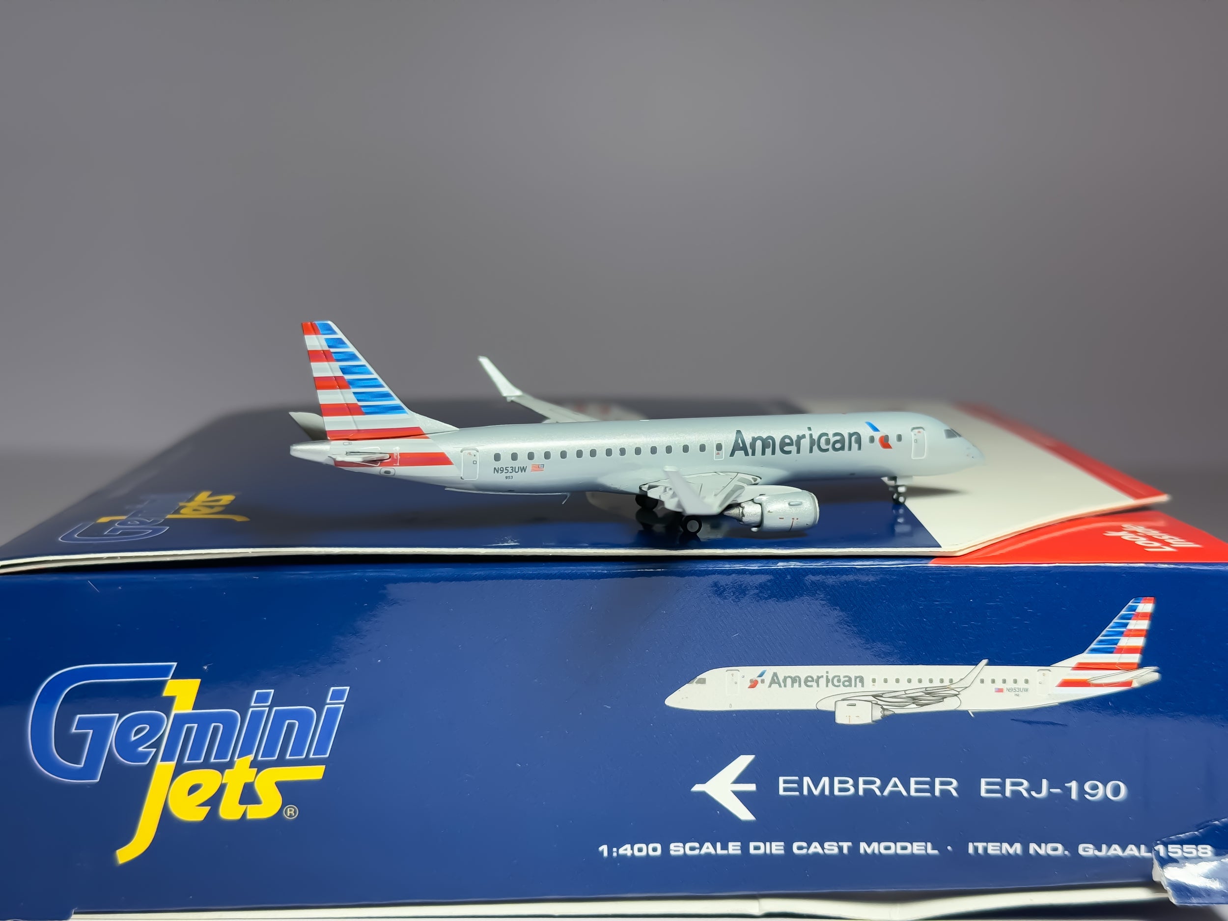 American Airlines Embraer E190 1:400 Gemini Jets N953UW (GJAAL1558)