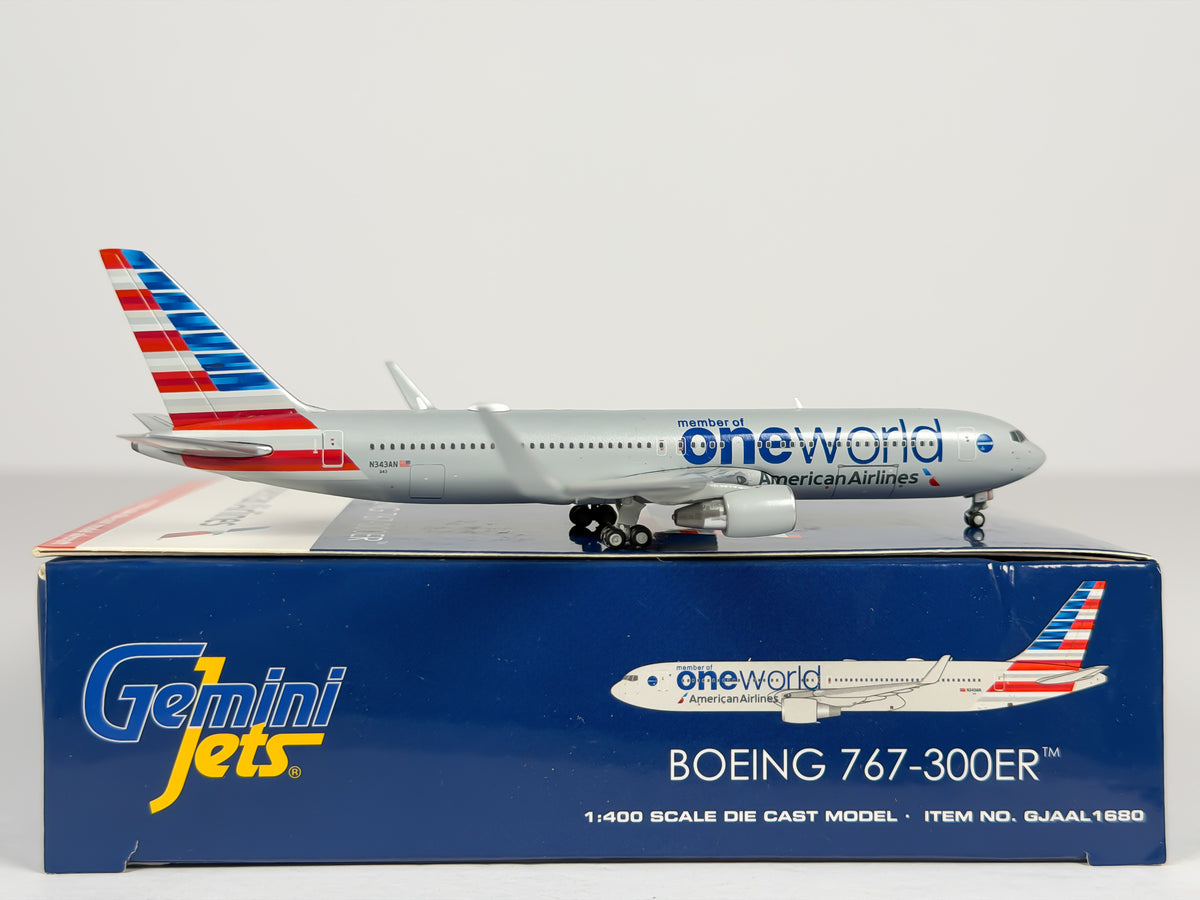 American Airlines Boeing 767-300ER 1:400 Gemini Jets N343AN (GJAAL1680)