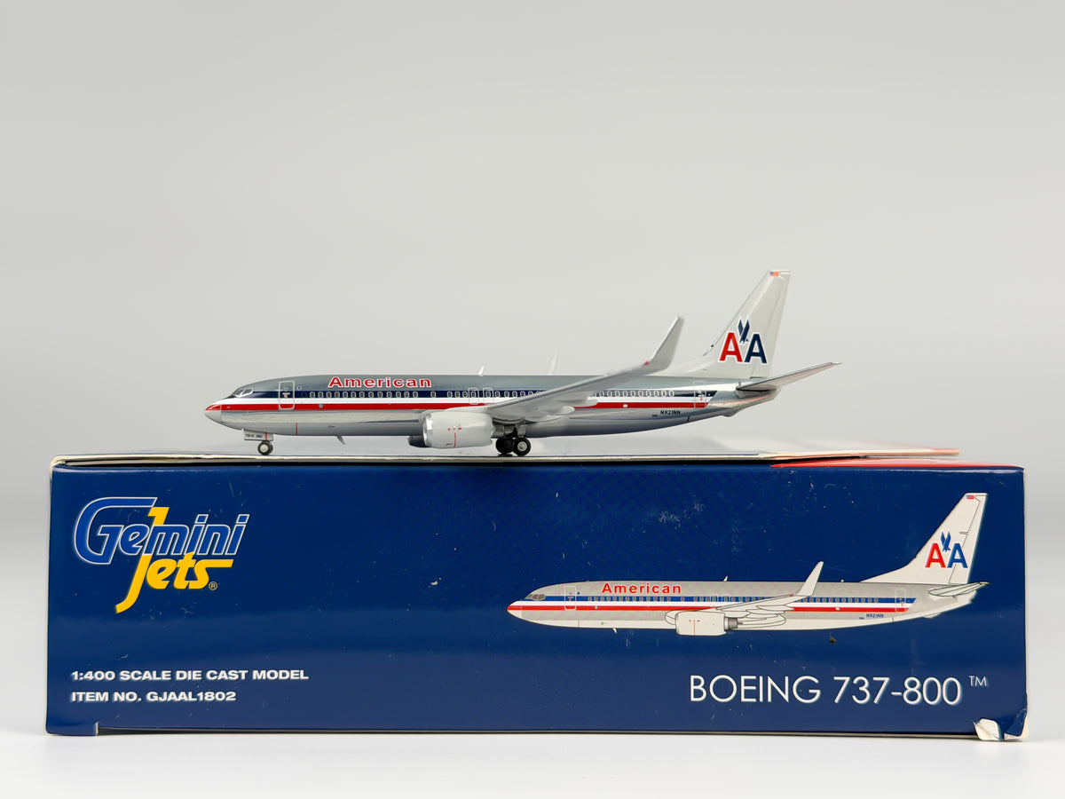 American Airlines Boeing 737-800 1:400 Gemini Jets N921NN (GJAAL1802)