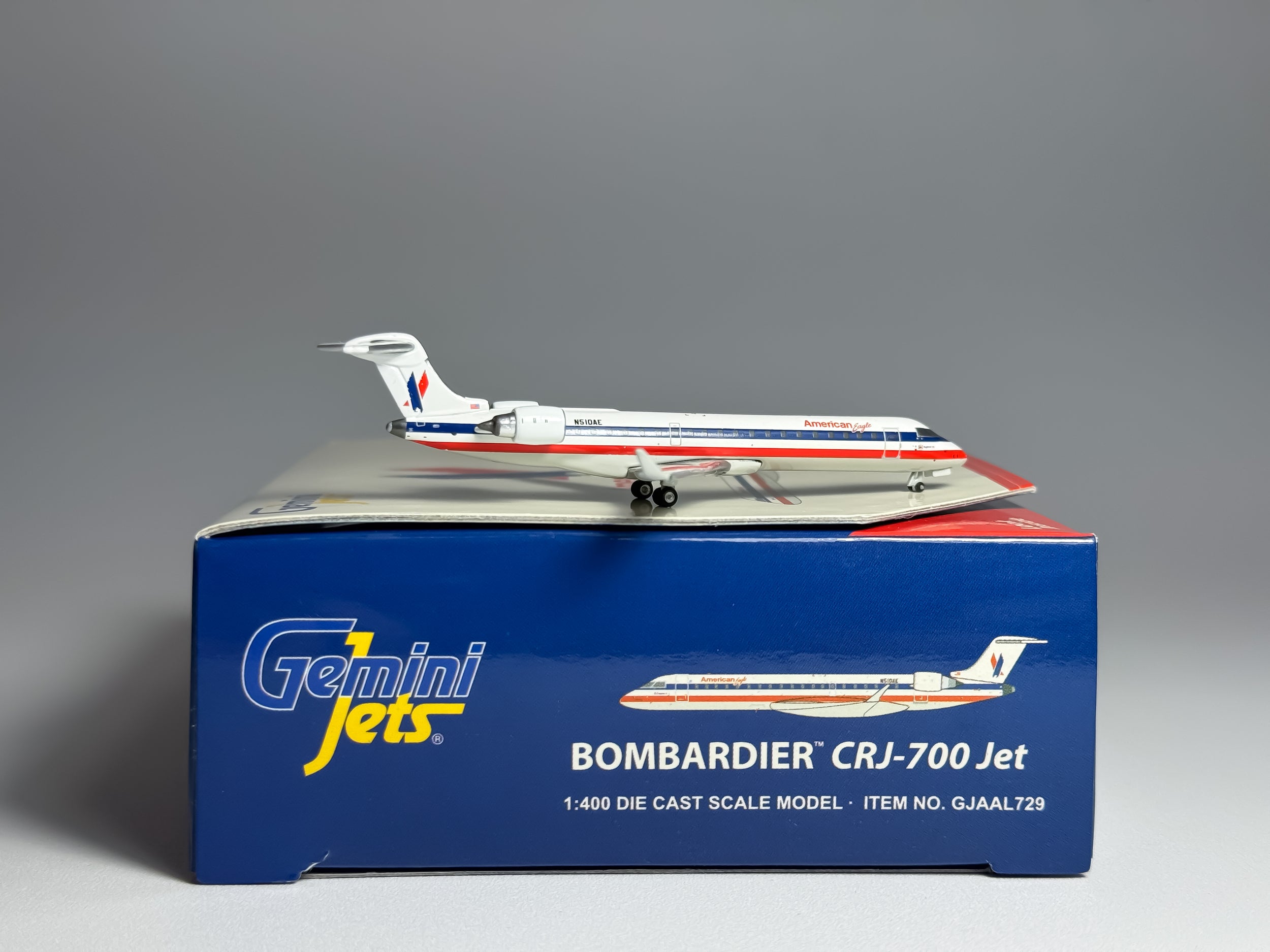 American Eagle Bombardier CRJ700 1:400 Gemini Jets N510AE (GJAAL729)