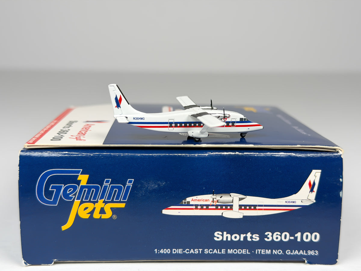 American Eagle Shorts 360 1:400 Gemini Jets N364MQ (GJAAL963)