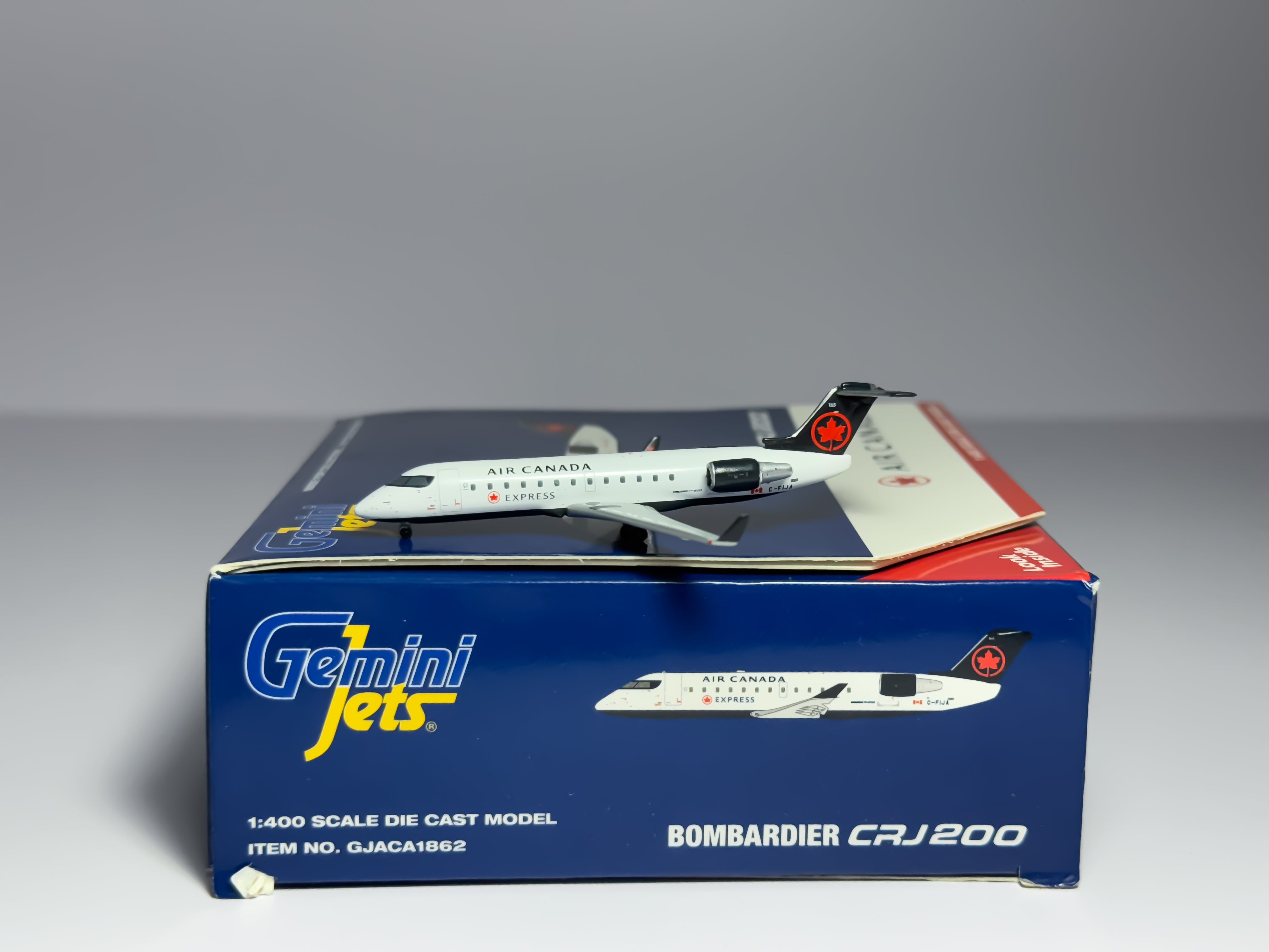 Air Canada Express Bombardier CRJ200 1:400 Gemini Jets C-FIJA (GJACA1862)