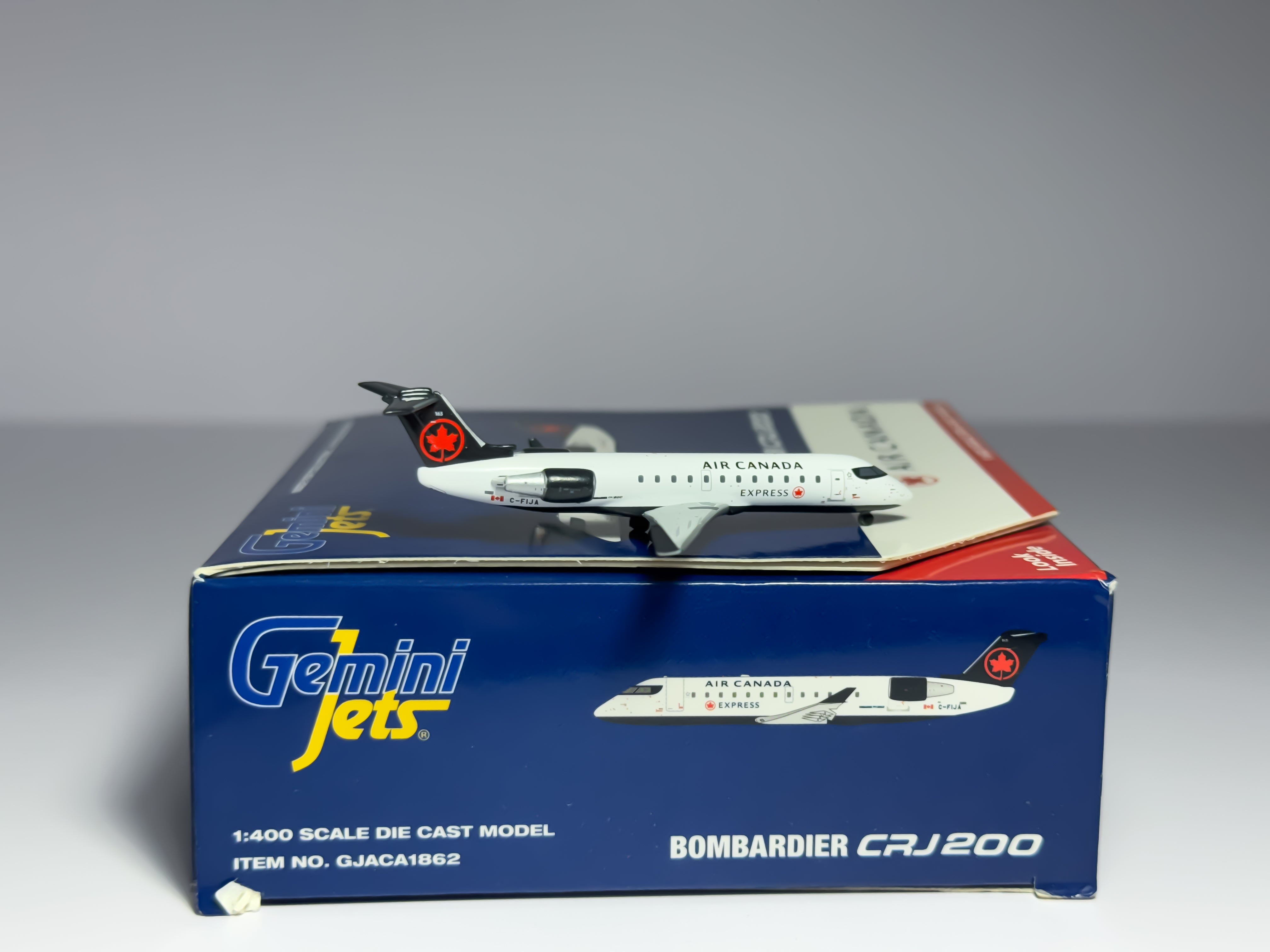 Air Canada Express Bombardier CRJ200 1:400 Gemini Jets C-FIJA (GJACA1862)