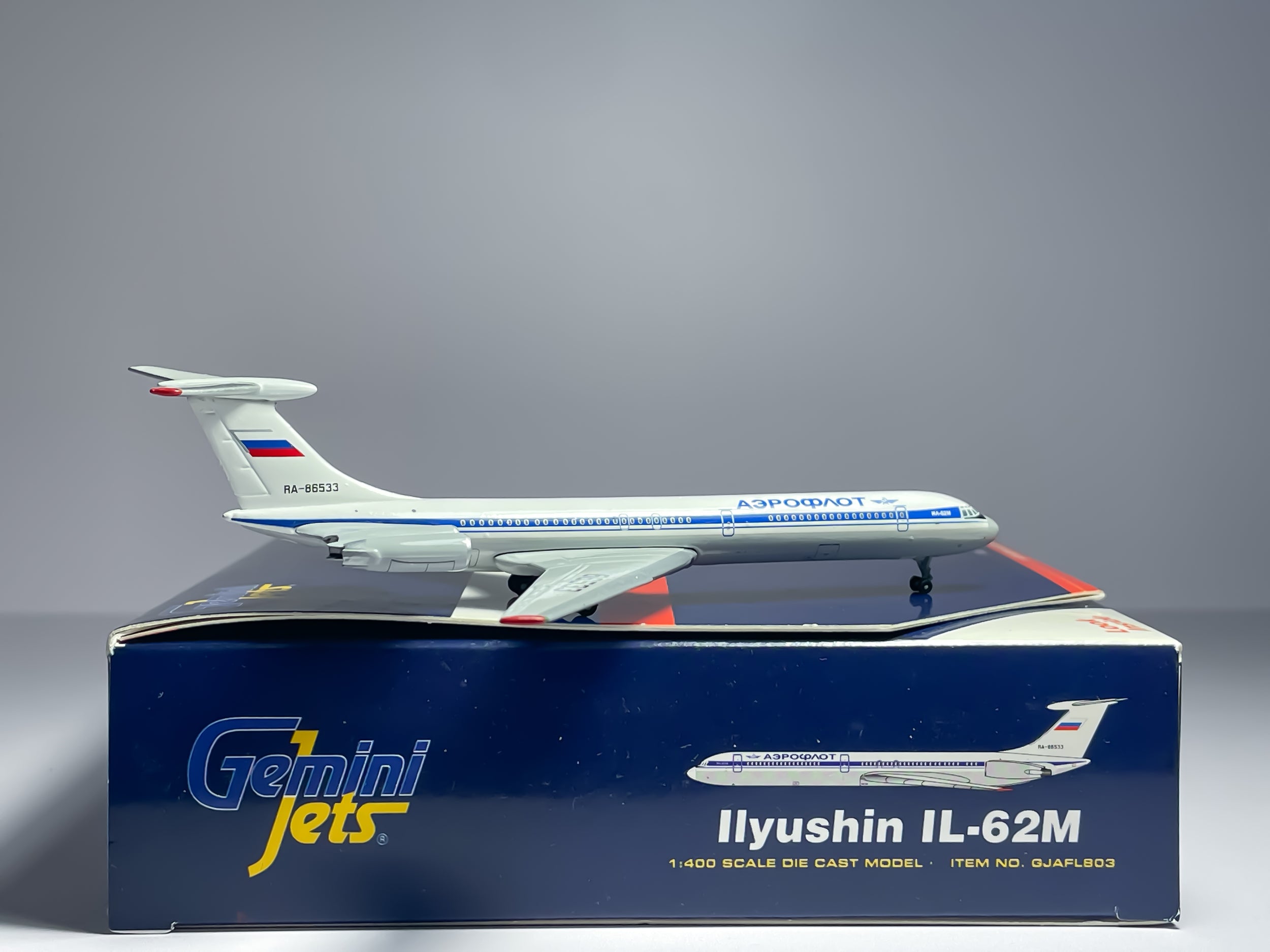 Aeroflot Ilyushin IL-62M 1:400 Gemini Jets RA-86533 (GJAFL803)