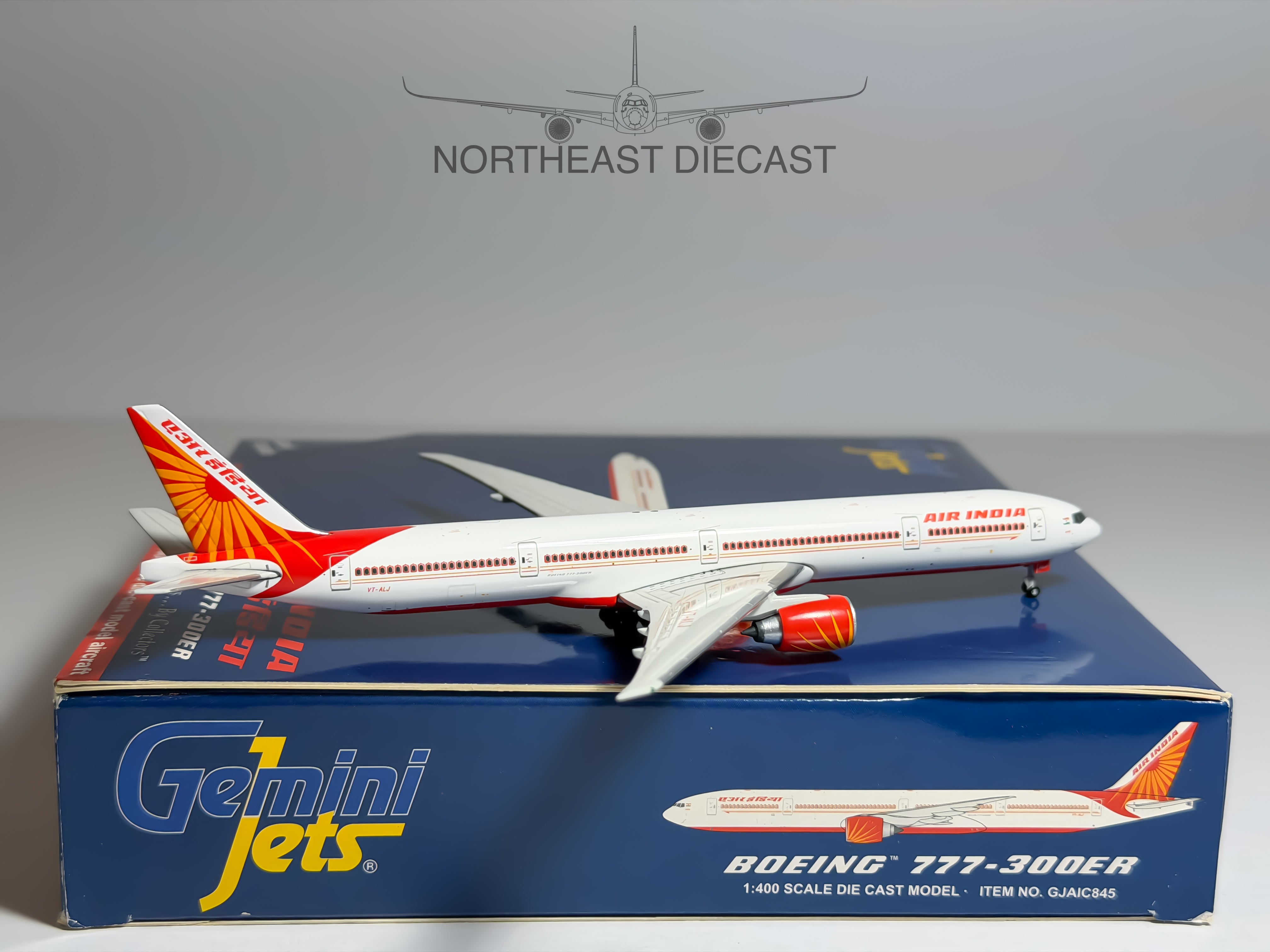Air India Boeing 777-300ER 1:400 Diecast Aircraft - Gemini Jets