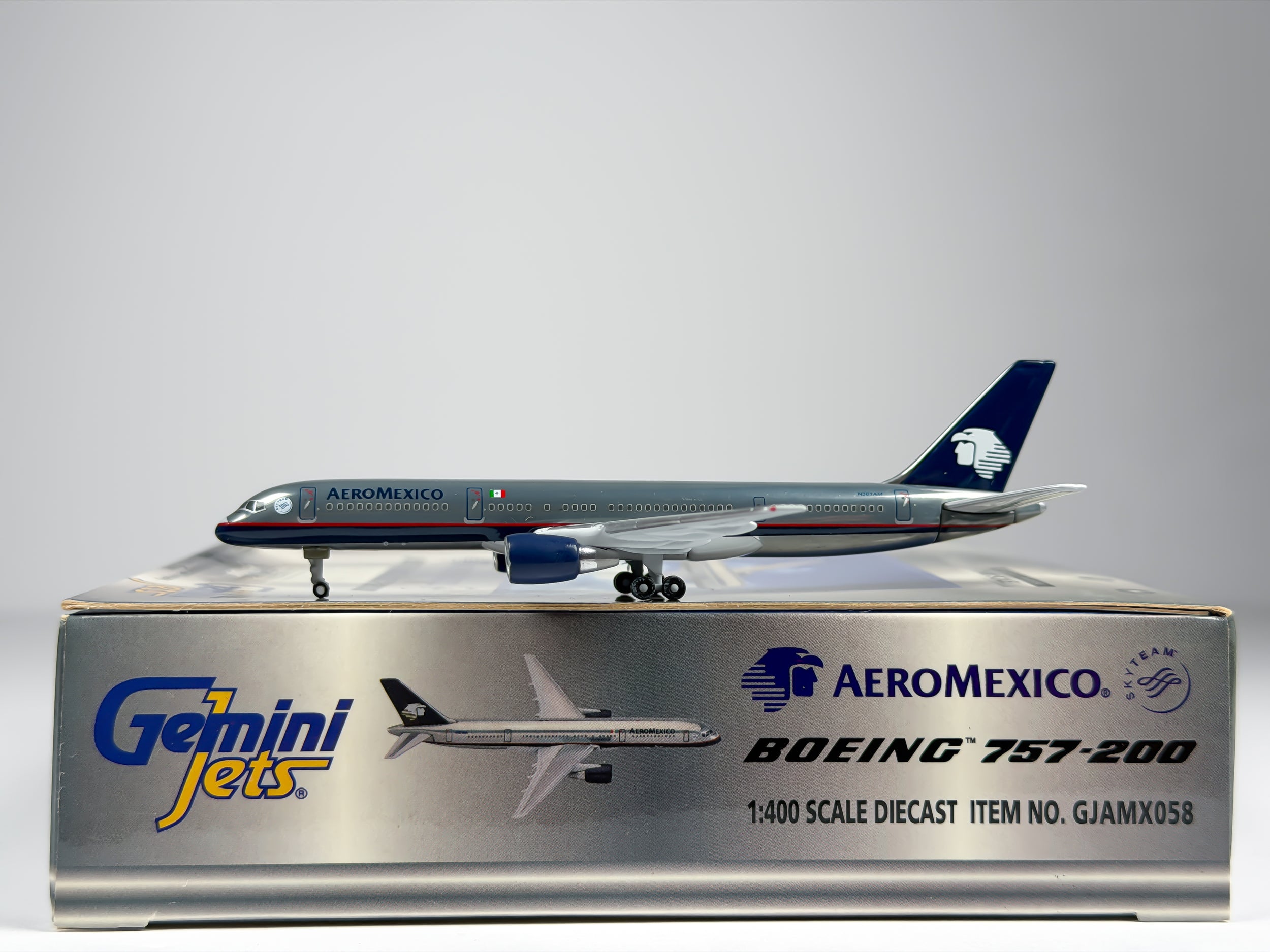 Aeromexico Boeing 757-200 1:400 Gemini Jets N301AM (GJAMX058)