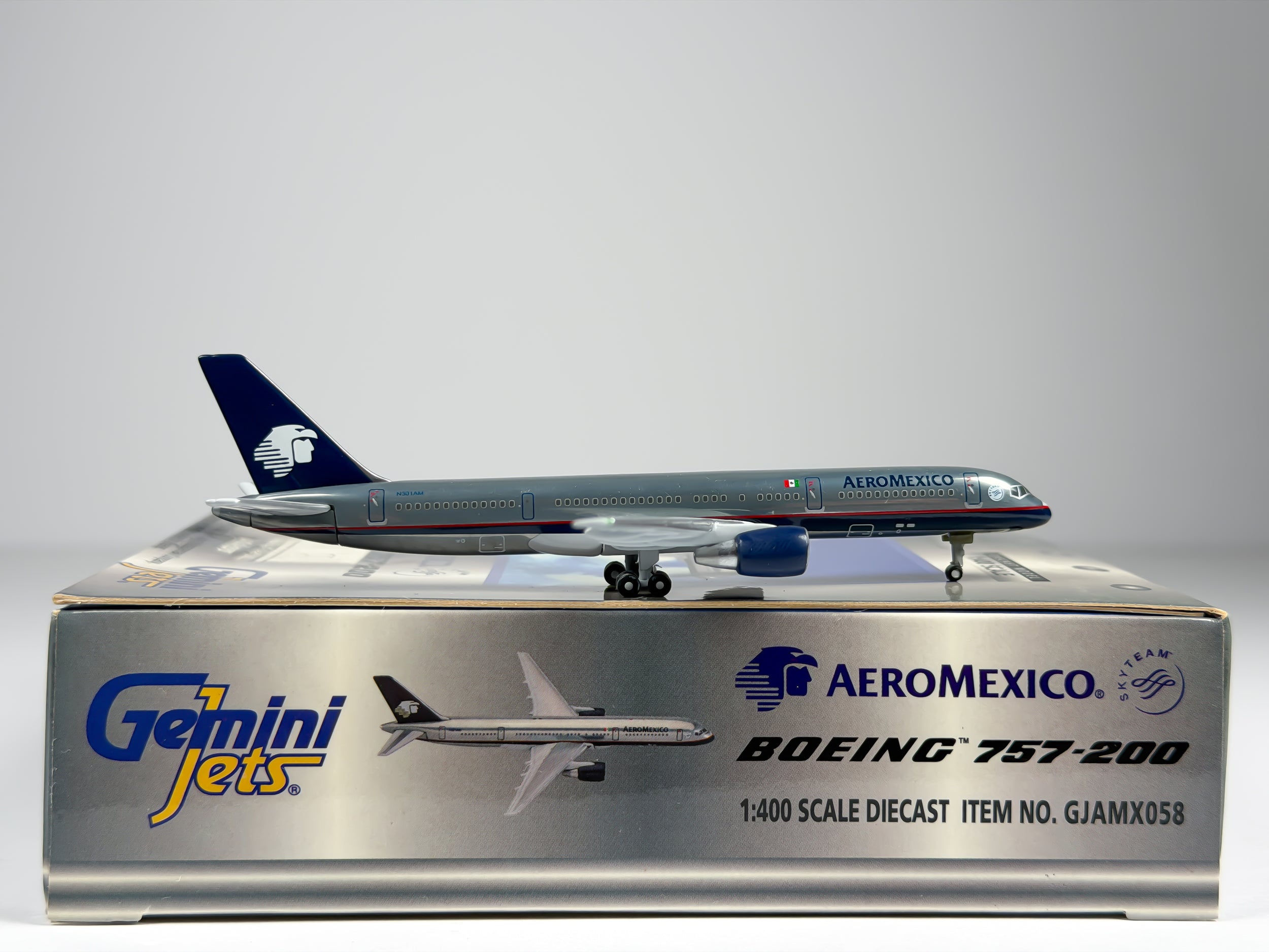 Aeromexico Boeing 757-200 1:400 Gemini Jets N301AM (GJAMX058)
