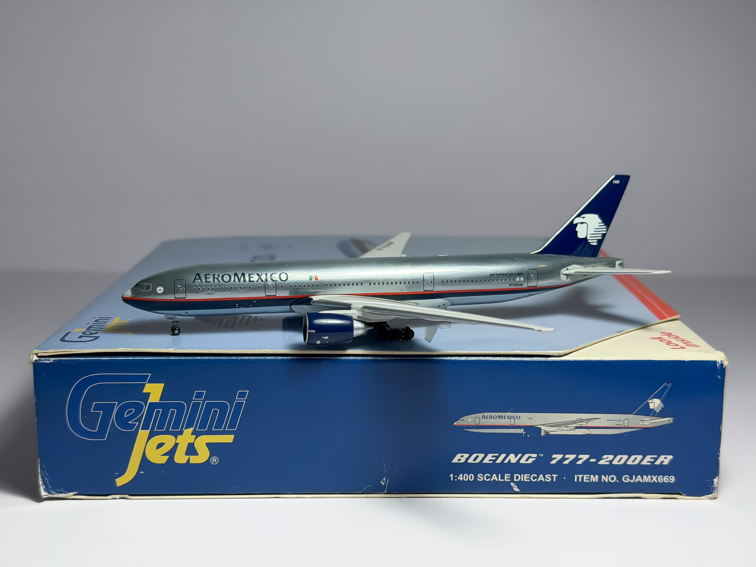 Aeromexico Boeing 777-200 1:400 Gemini Jets N745AM (GJAMX669)