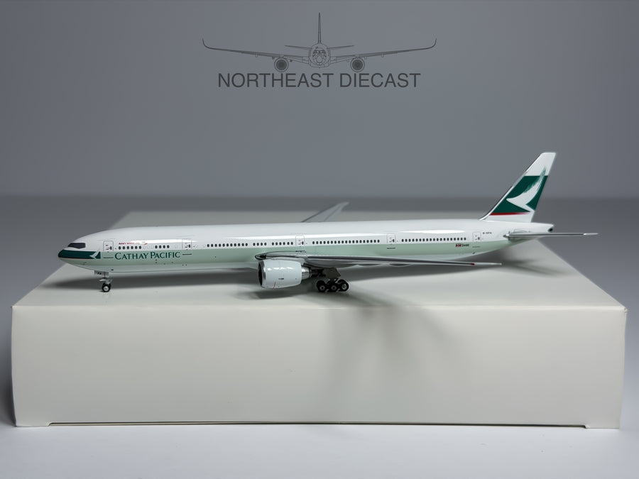 Cathay Pacific Boeing 777-300ER 1:400 Gemini Jets B-KPA (GJBKPA)