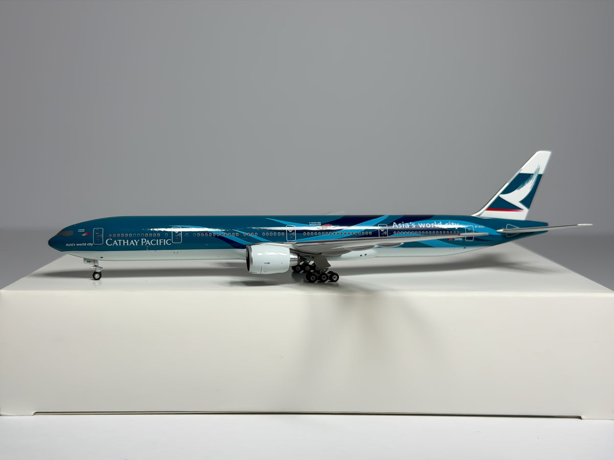 Cathay Pacific Boeing 777-300ER 1:400 Gemini Jets B-KPF (GJBKPF)