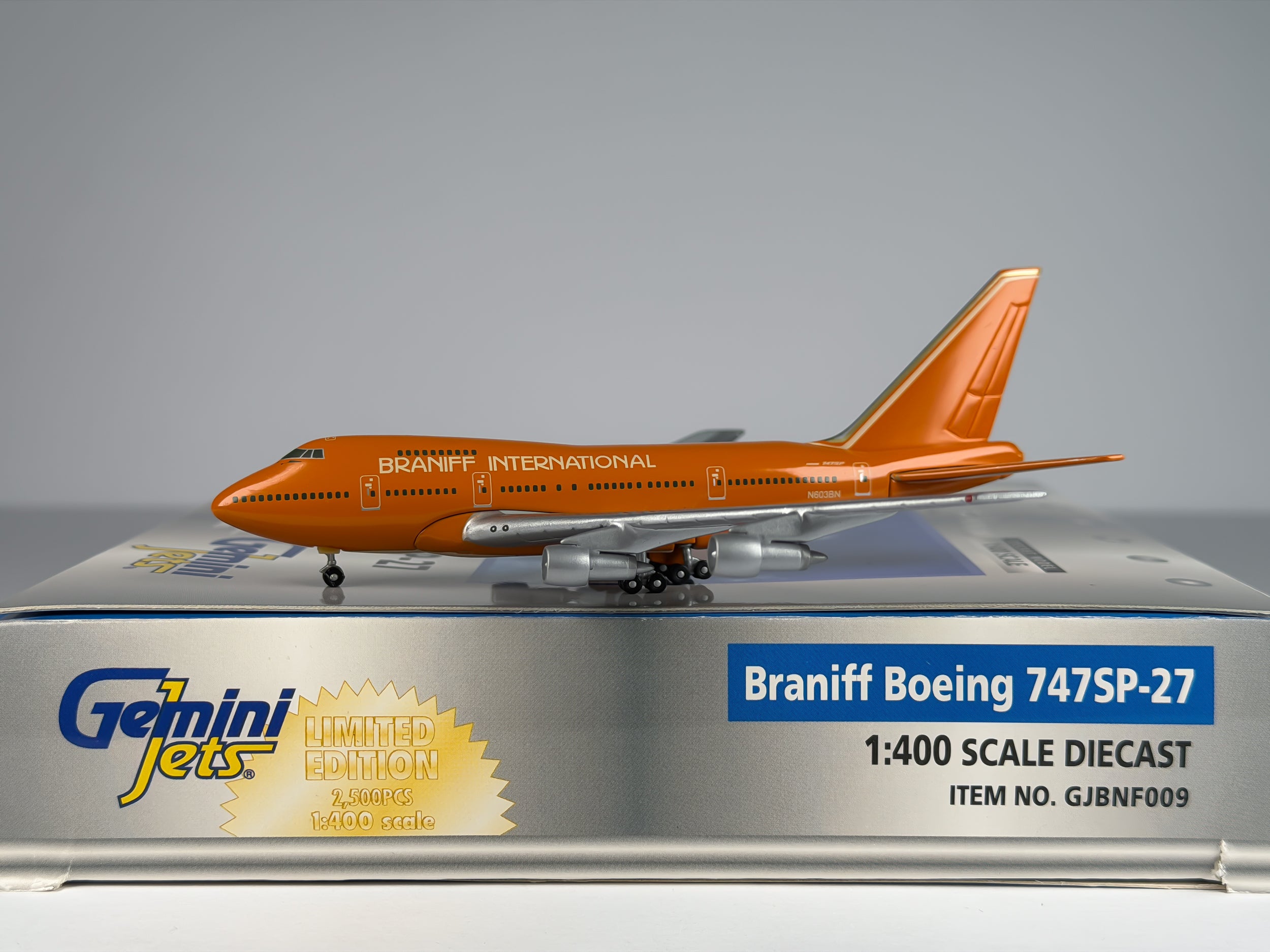 Braniff International Boeing 747SP 1:400 Gemini Jets N603BN (GJBNF009)